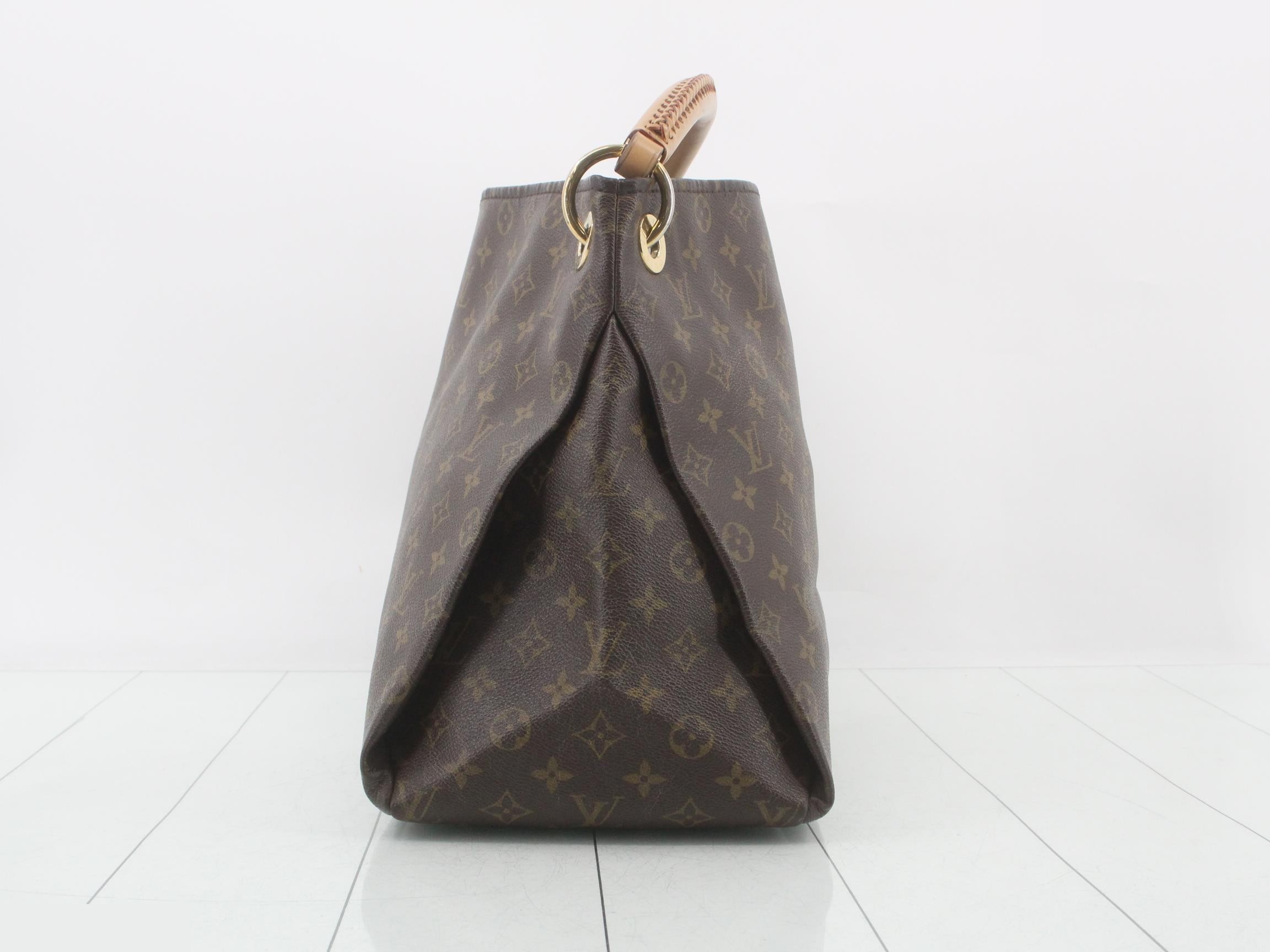 Monogram Artsy MM — view 4