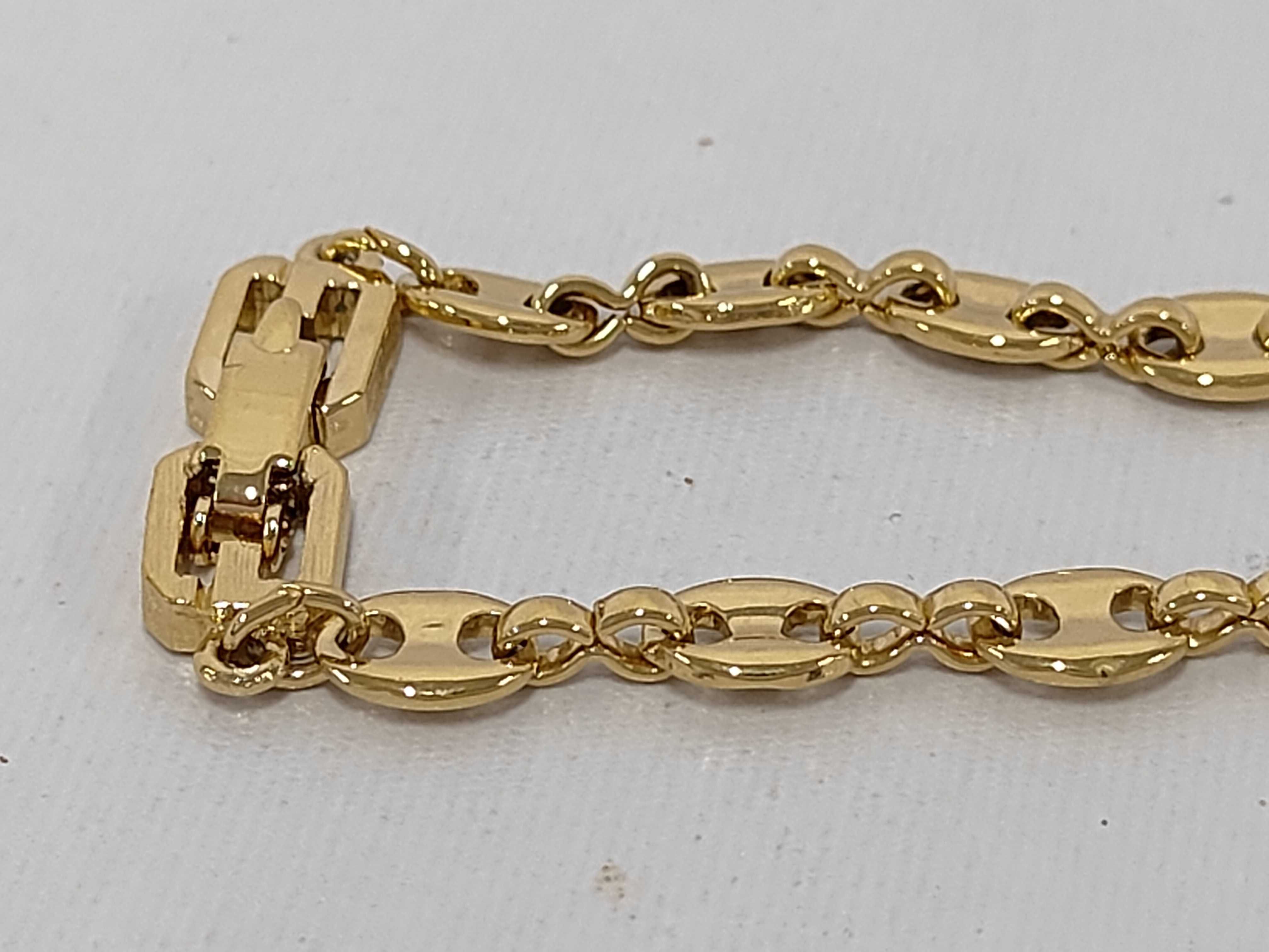 necklace — view 3
