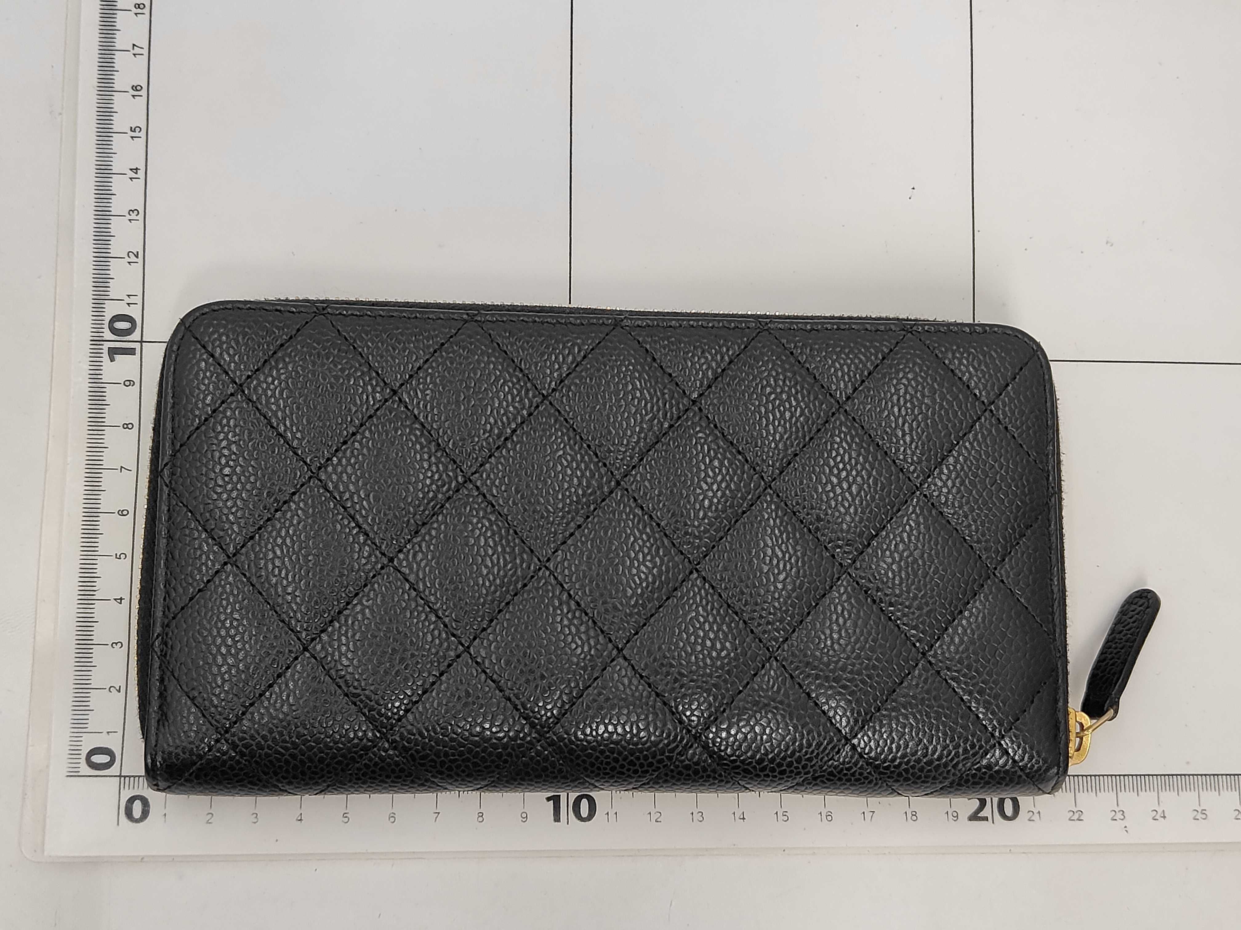 Matelassé Round Zip Wallet, Caviar Leather — view 2