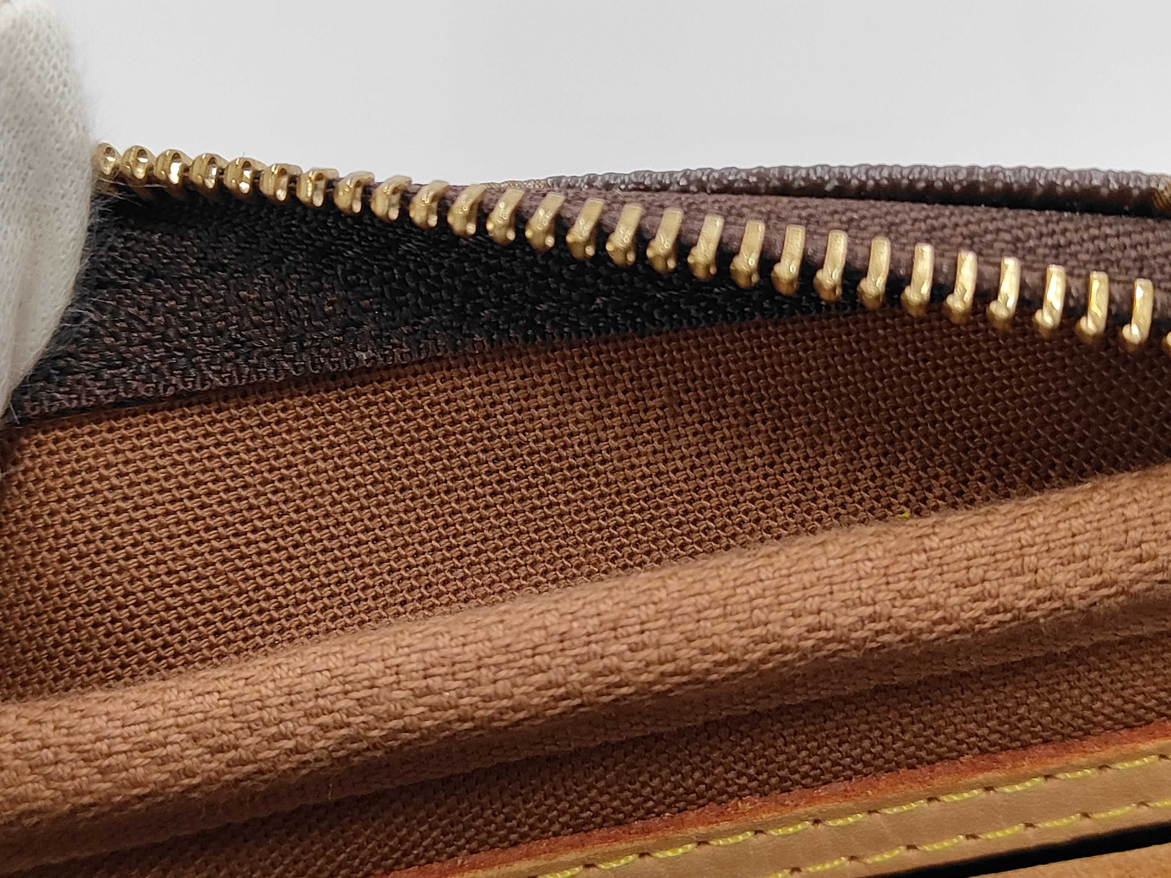 Monogram M95565 Montorgueil PM Shoulder Bag — view 10