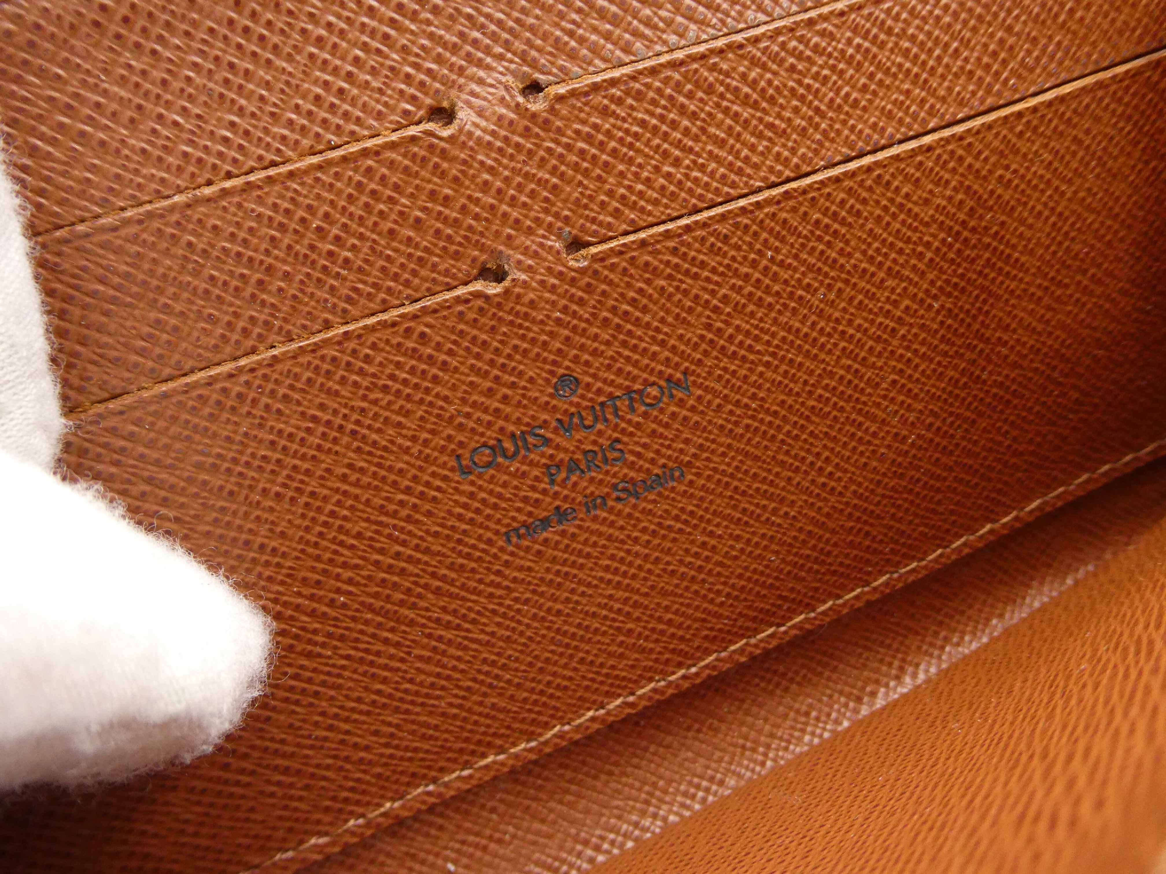 Monogram Zippy Wallet — view 9