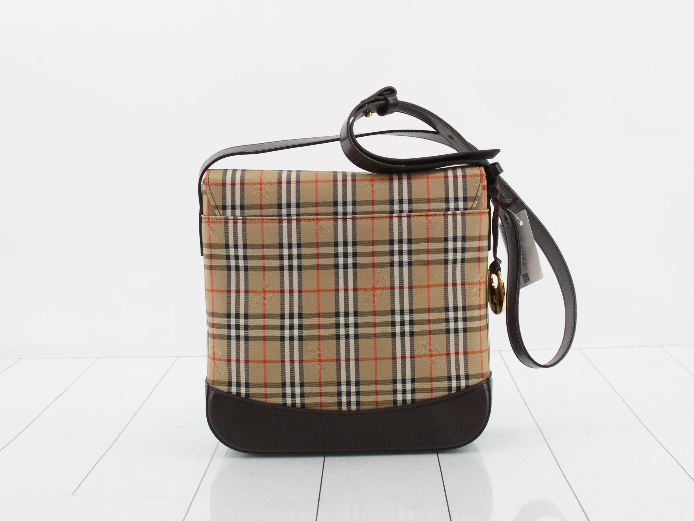 Nova Check pattern, other lines, bags/shoulder bags — view 2