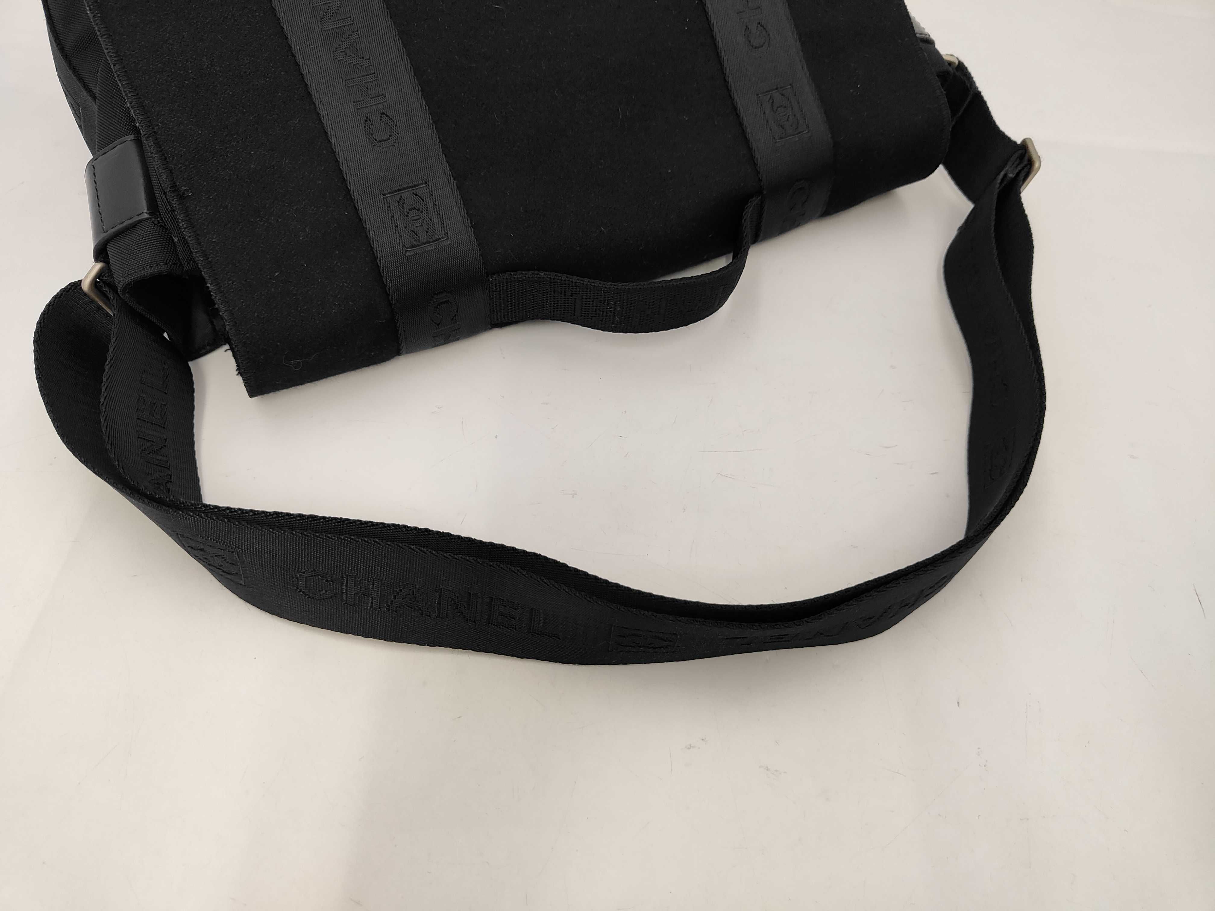 Sport Line Shoulder Bag — view 3