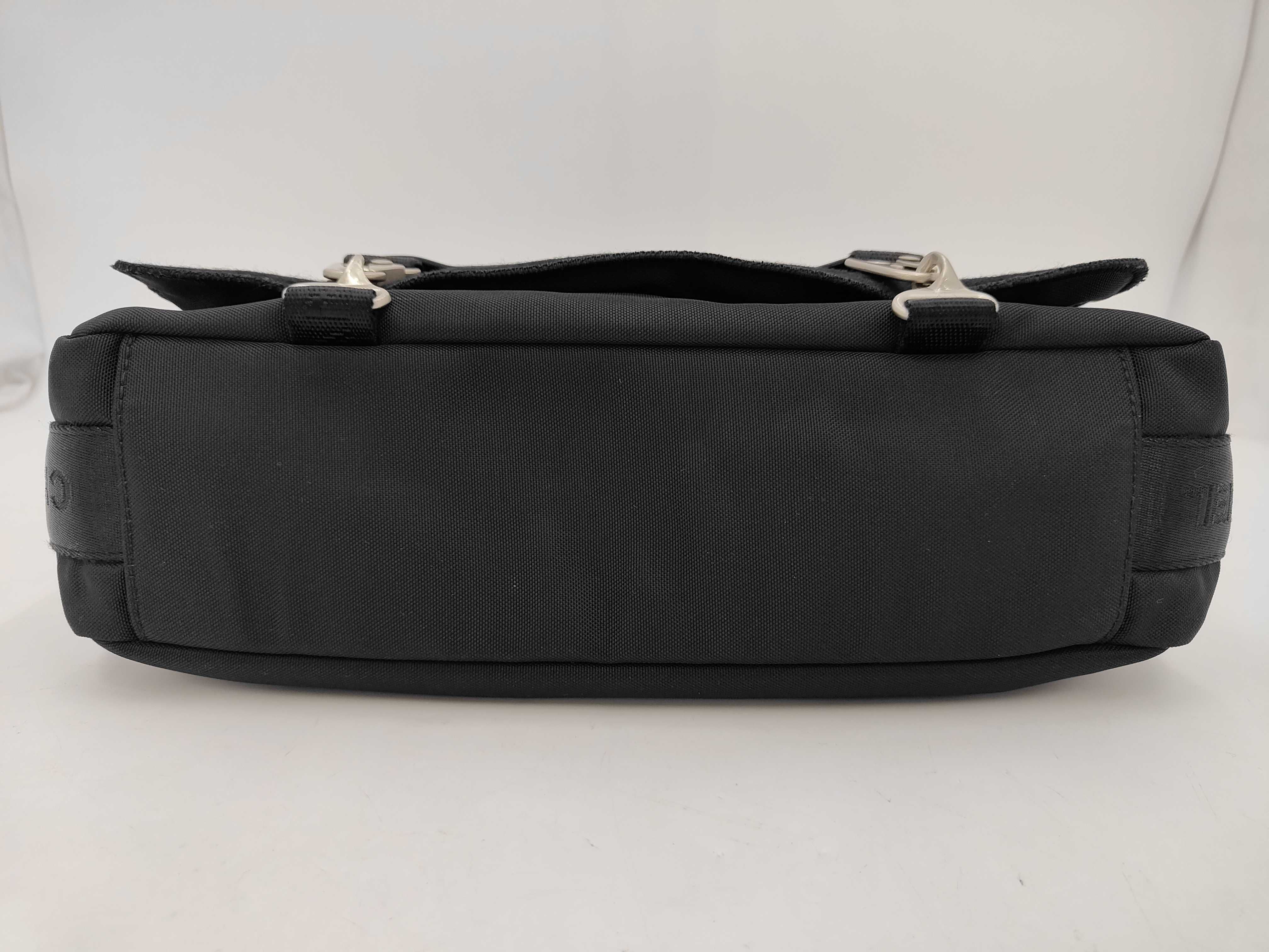 Sport Line Shoulder Bag — view 6