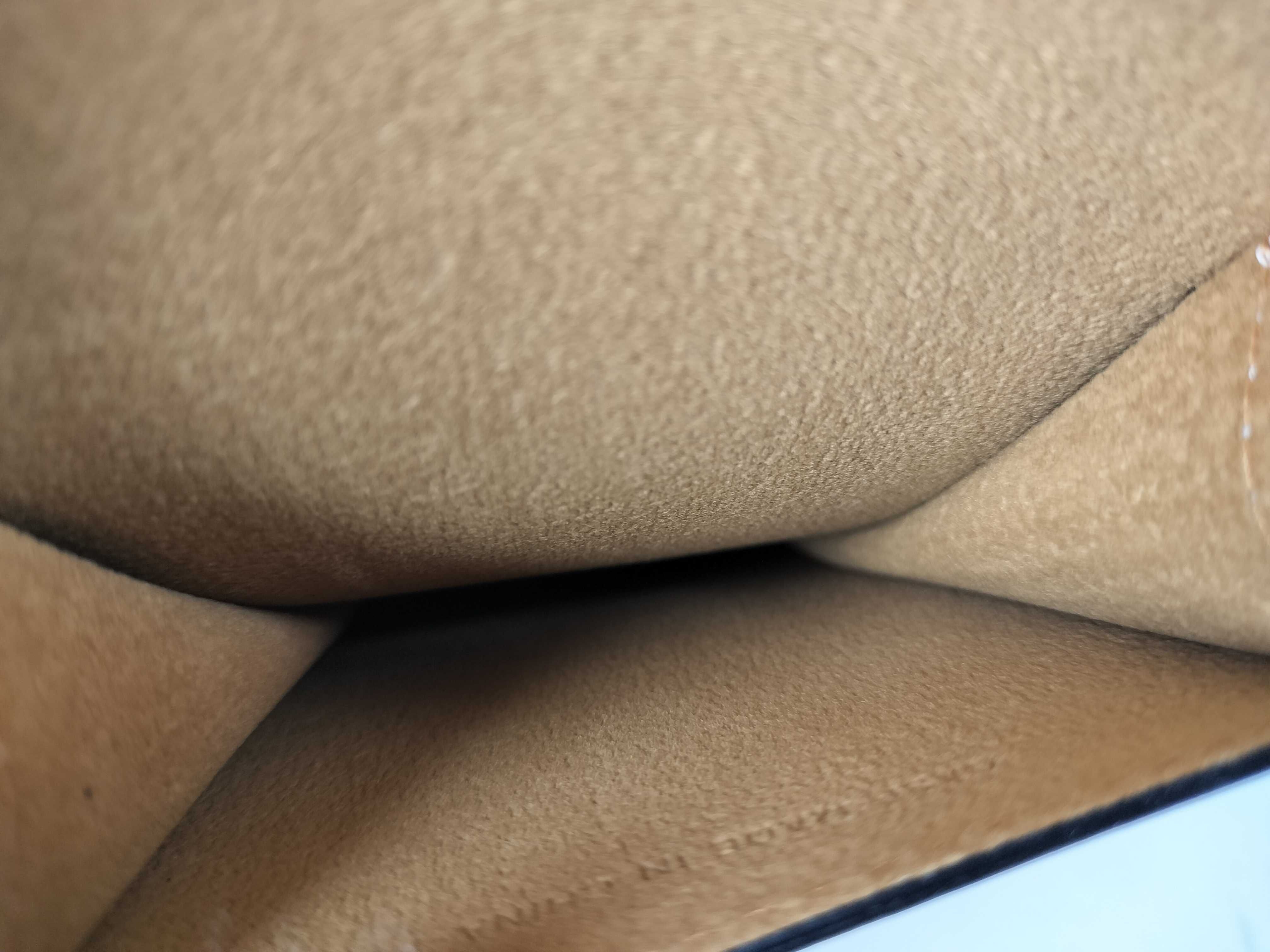 Smartphone Shoulder Bag and Other Accessories — view 7