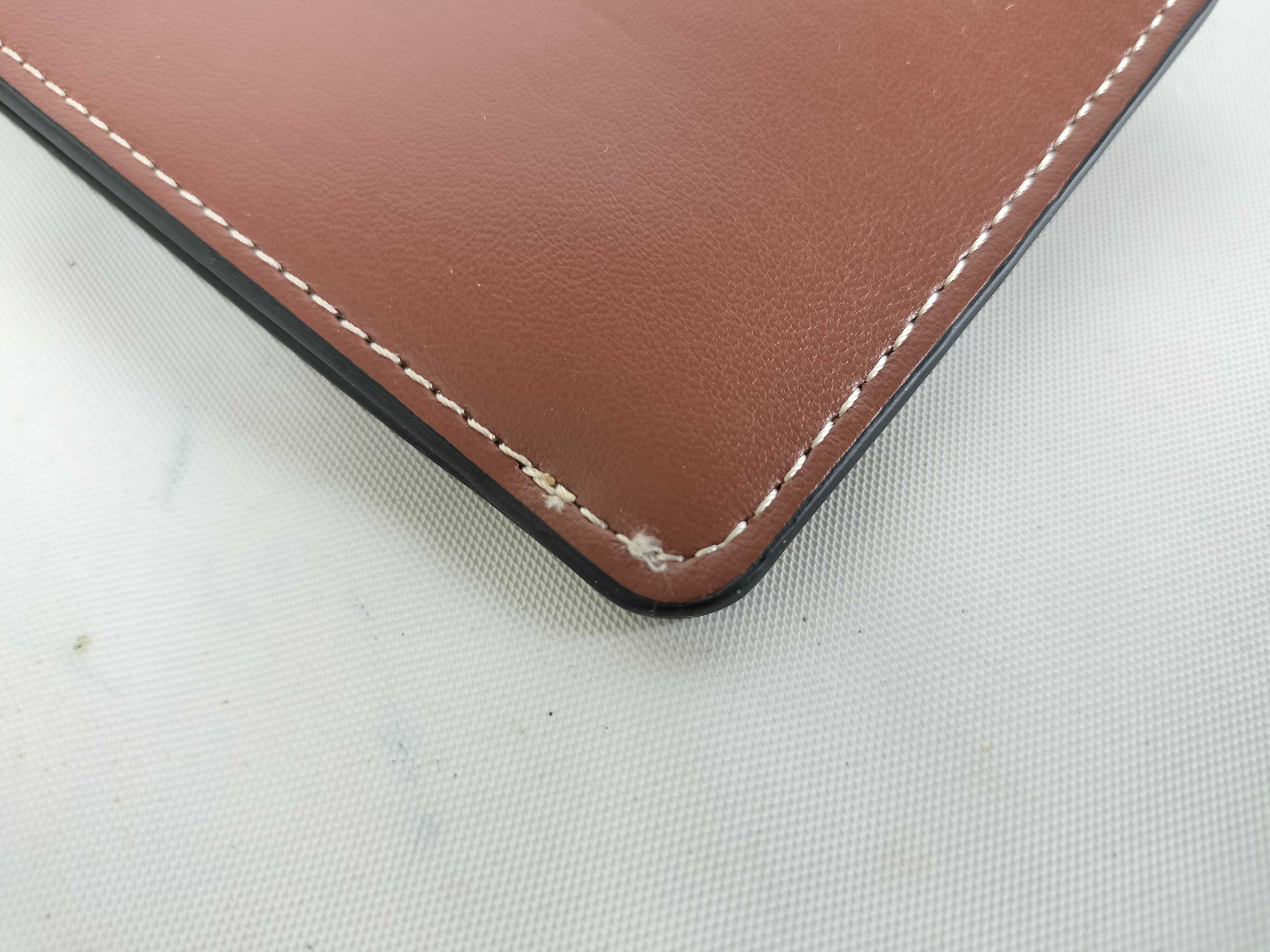 Smartphone Shoulder Bag and Other Accessories — view 10