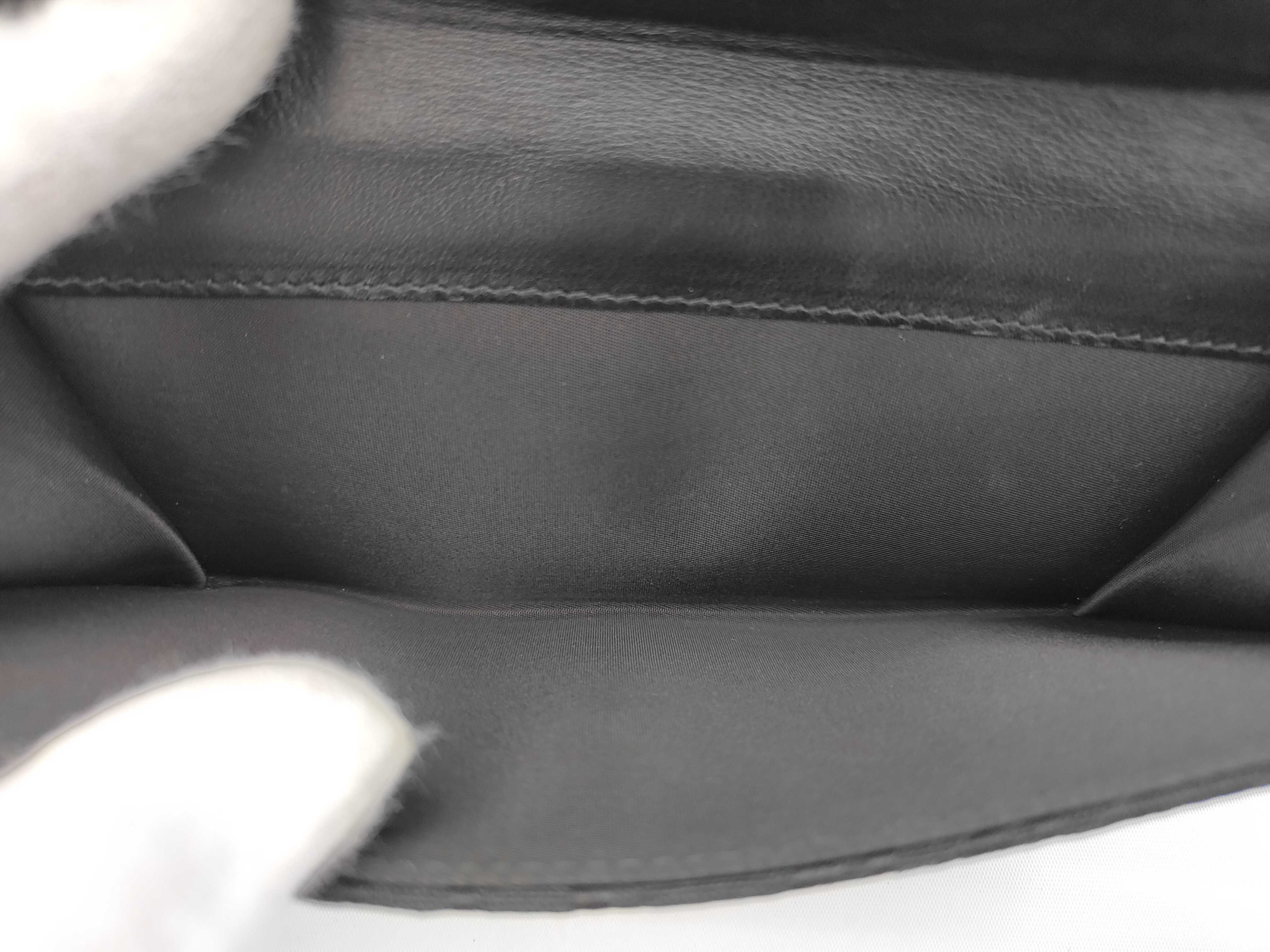 black wallet — view 5