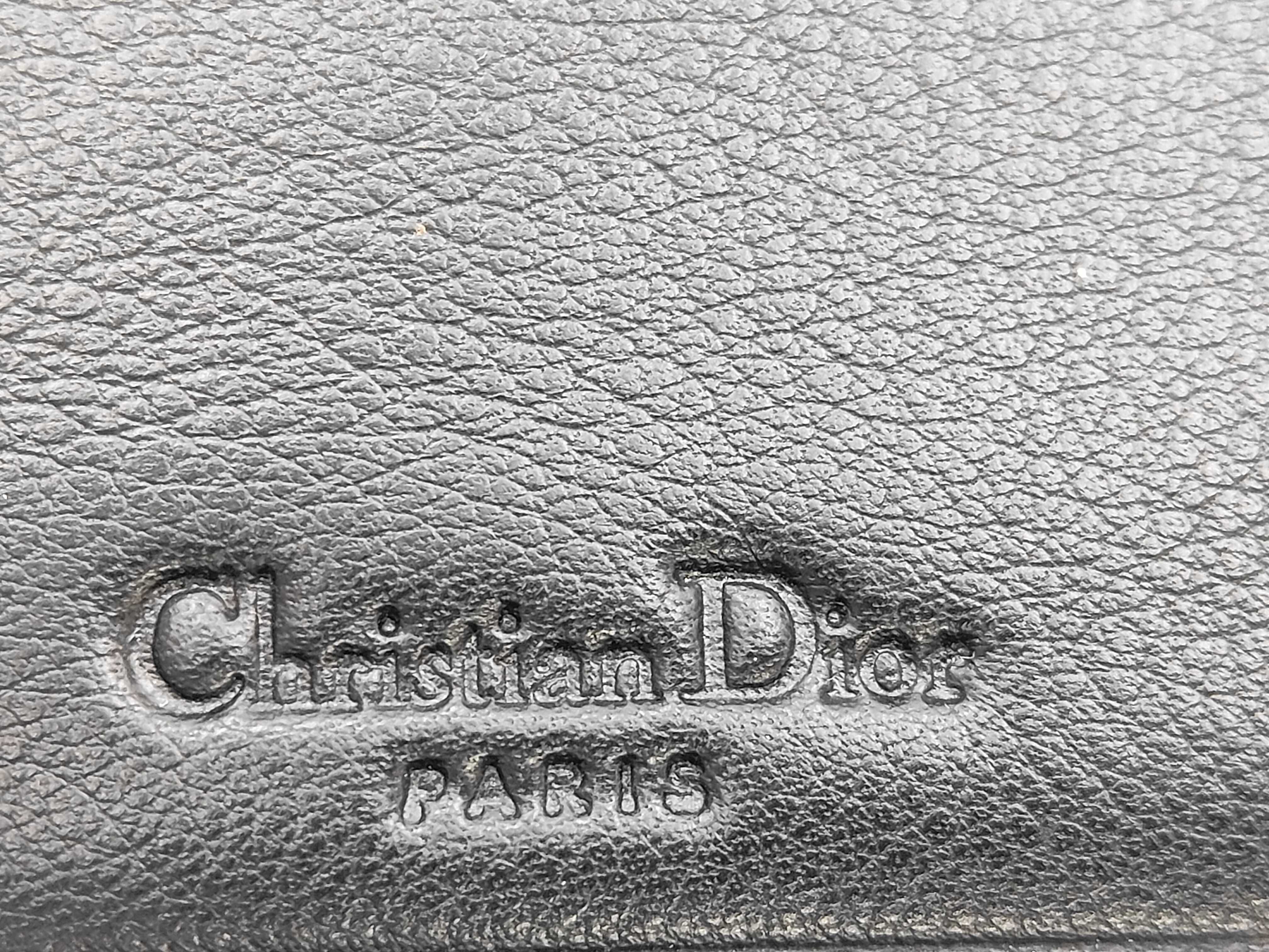 black wallet — view 6