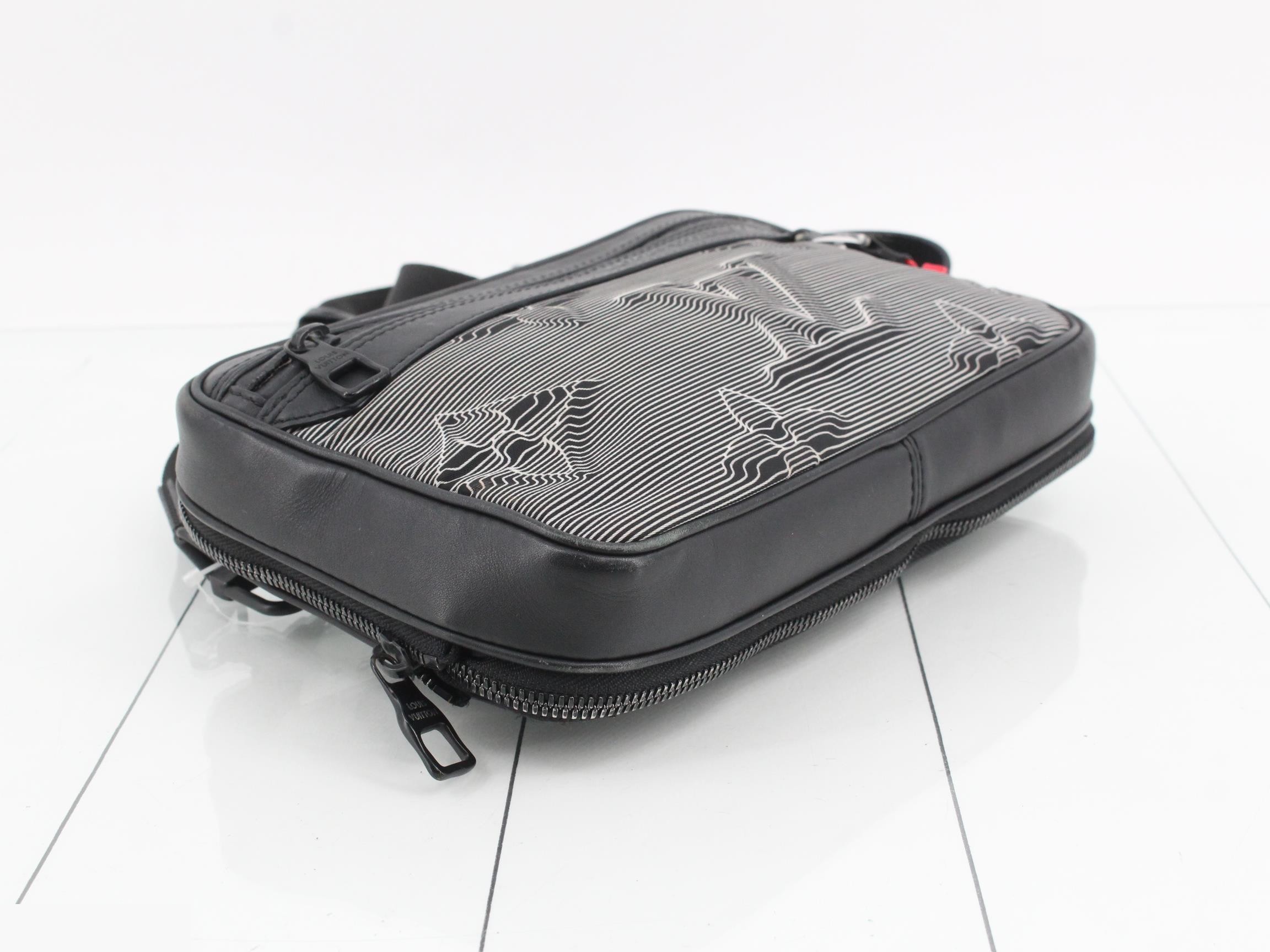 Expandable Messenger Shoulder Bag — view 5