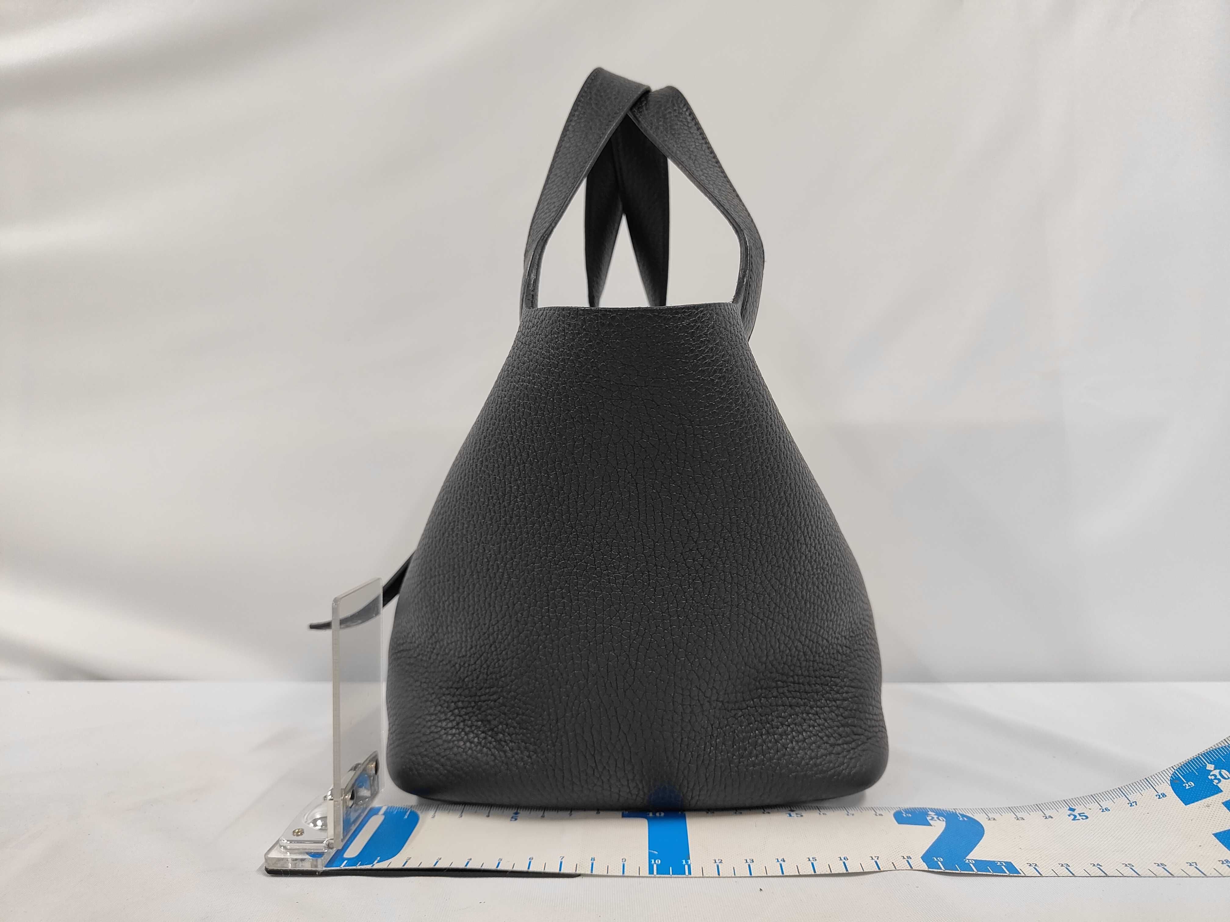 Picotin Lock 18 Black Handbag — view 2