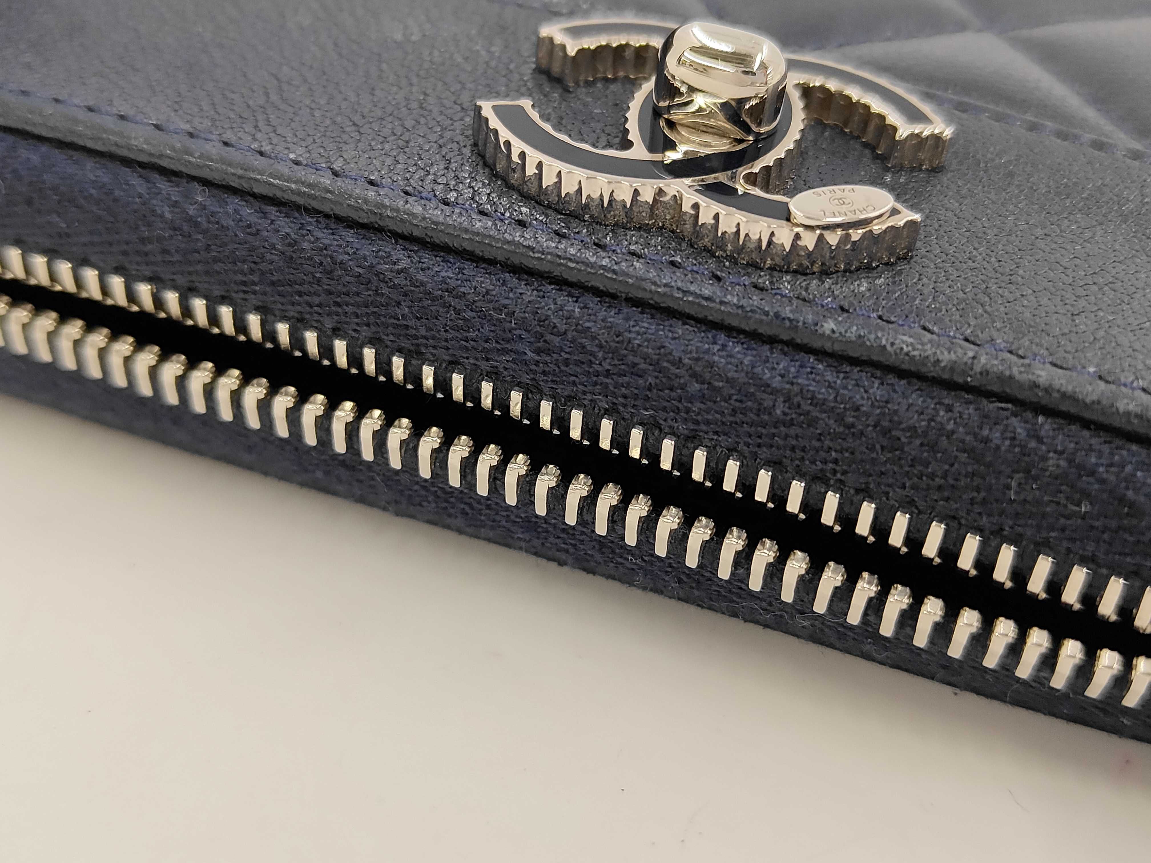 Long Wallet Mademoiselle Round Zipper Navy Wallet — view 9