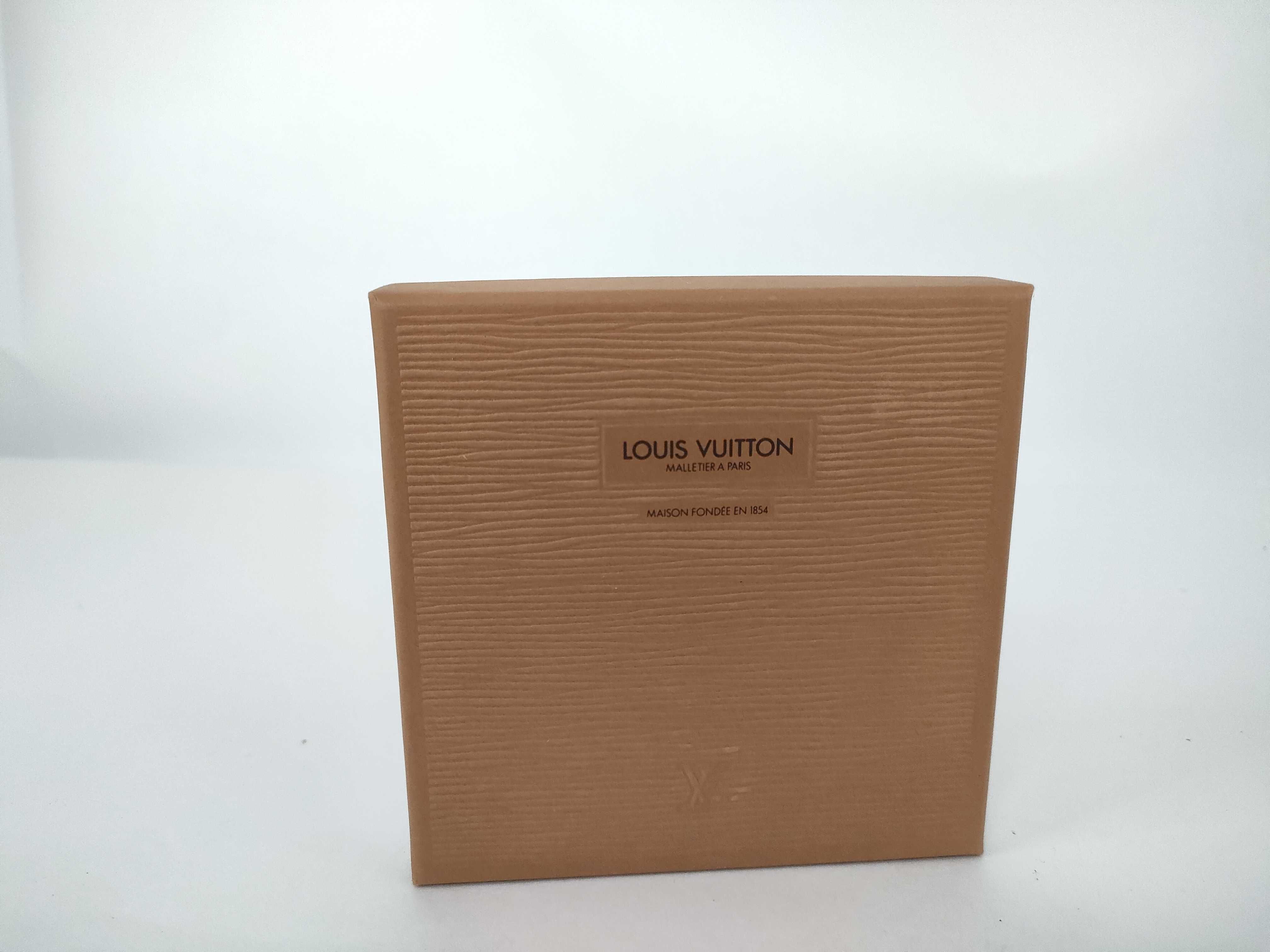 Monogram Louis Vuitton Wallet — view 9