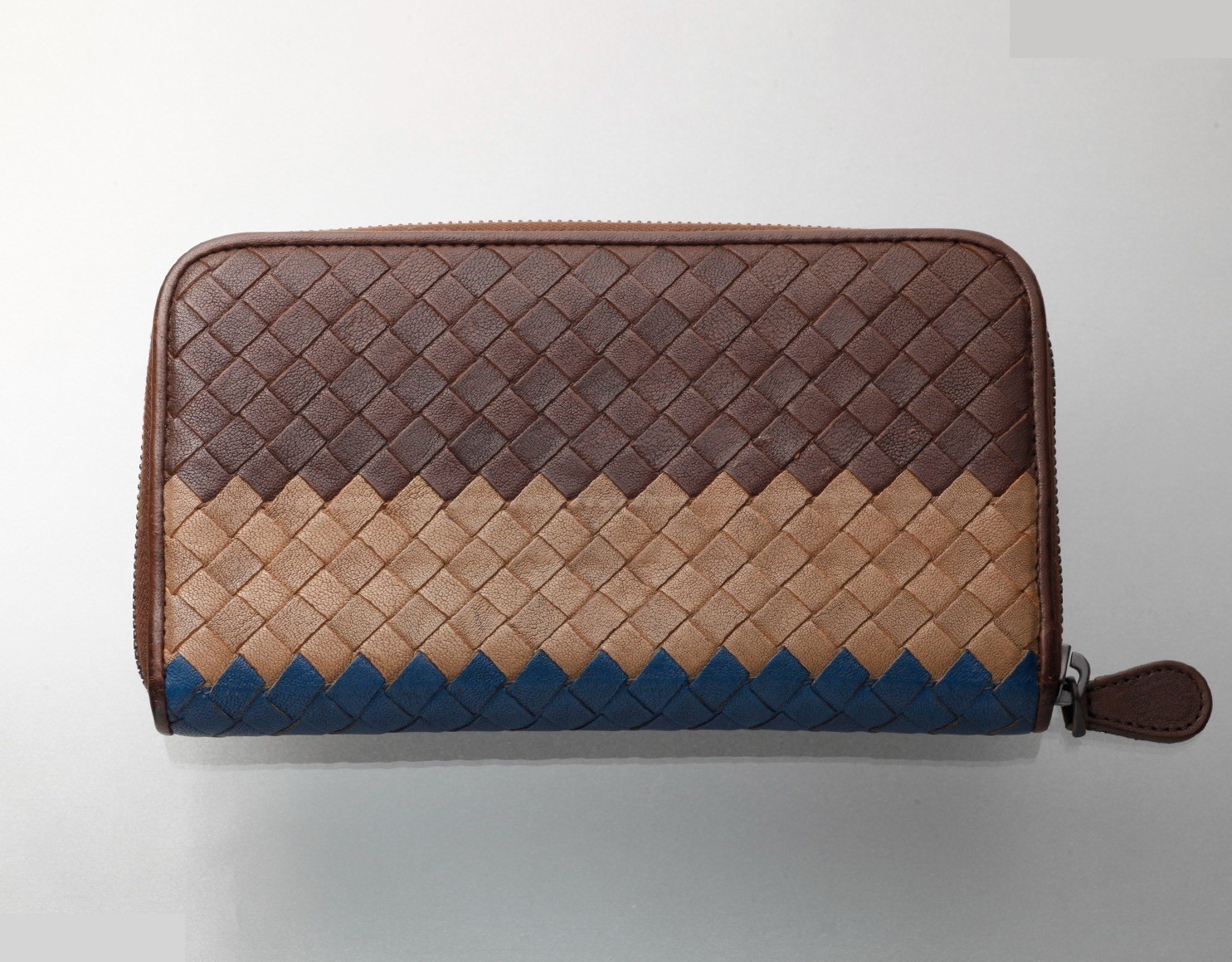 Intrecciato (bags) and wallets — view 2