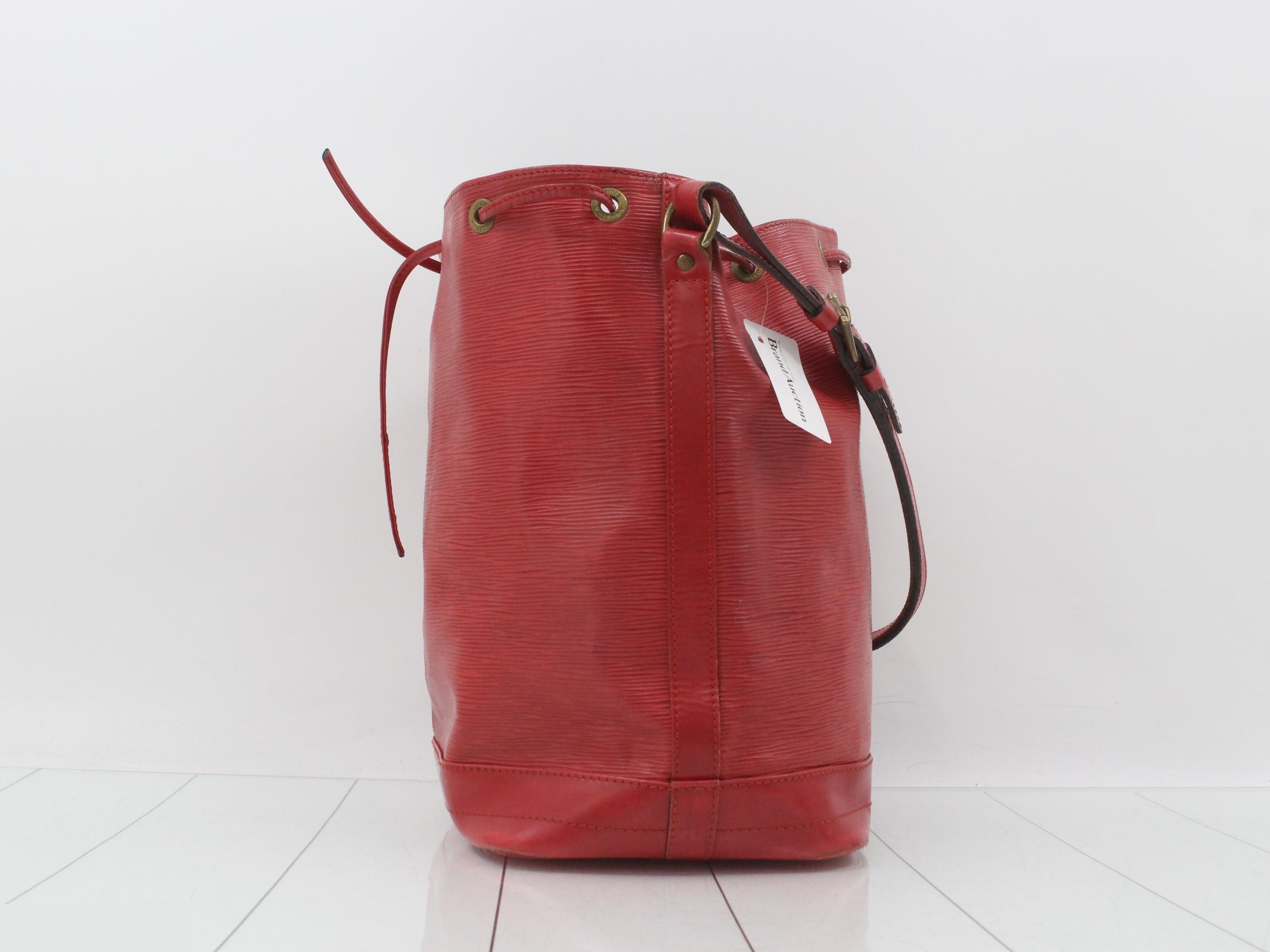 Noe Red — view 3