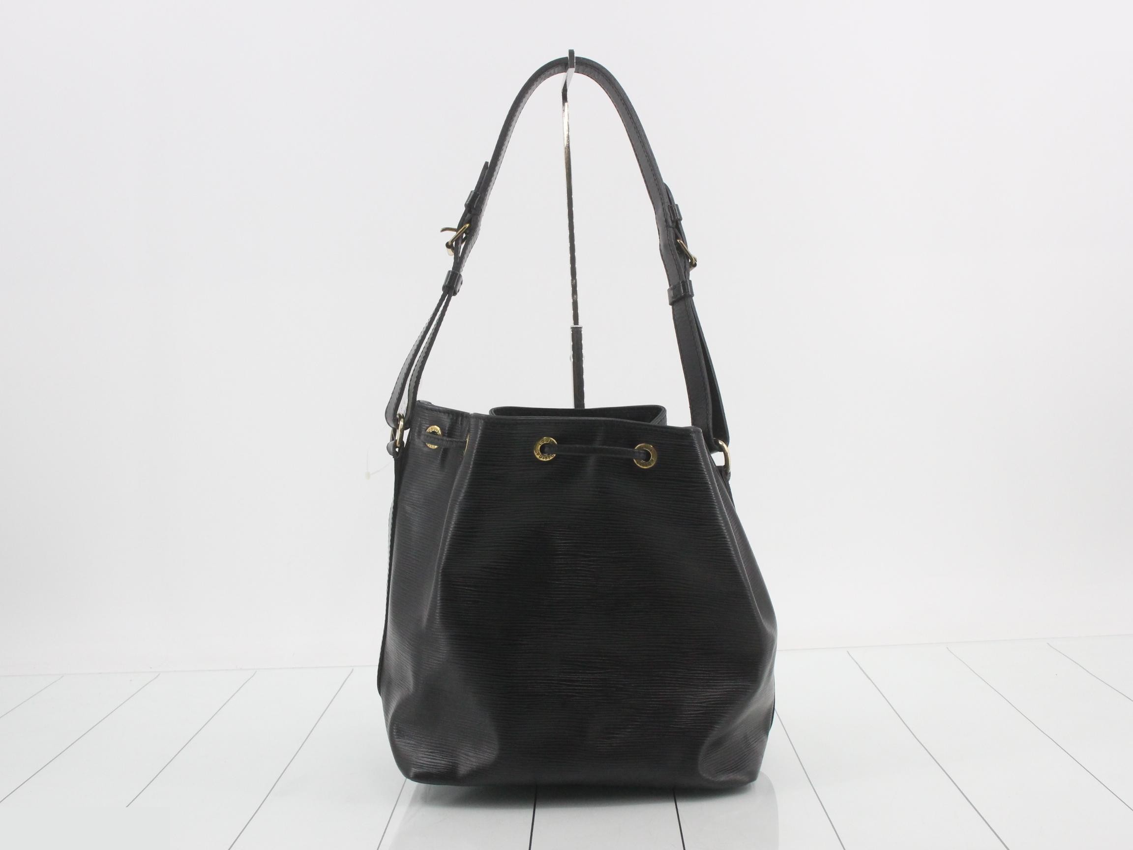 Epi Noé Shoulder Bag — view 2