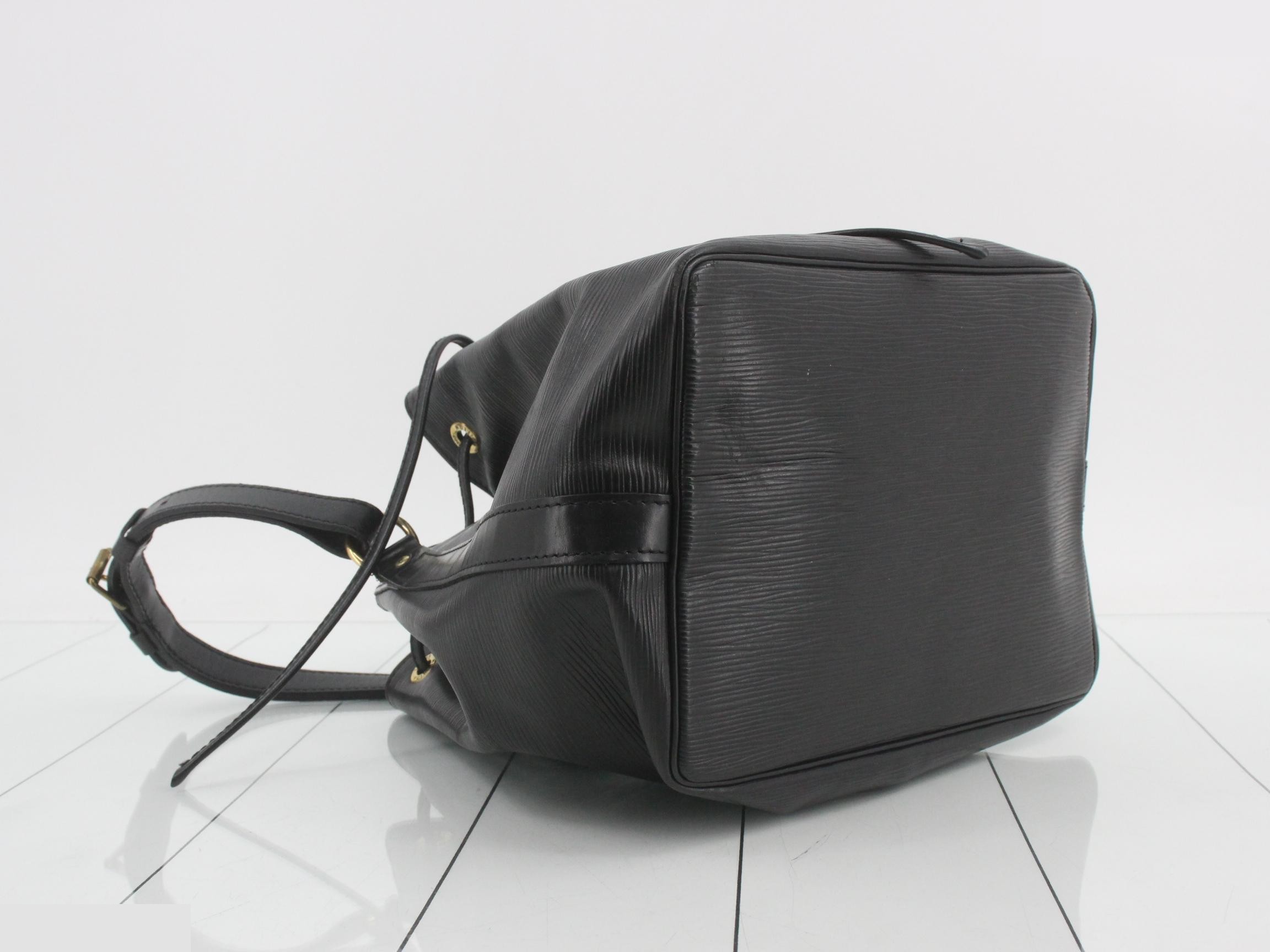 Epi Noé Shoulder Bag — view 5