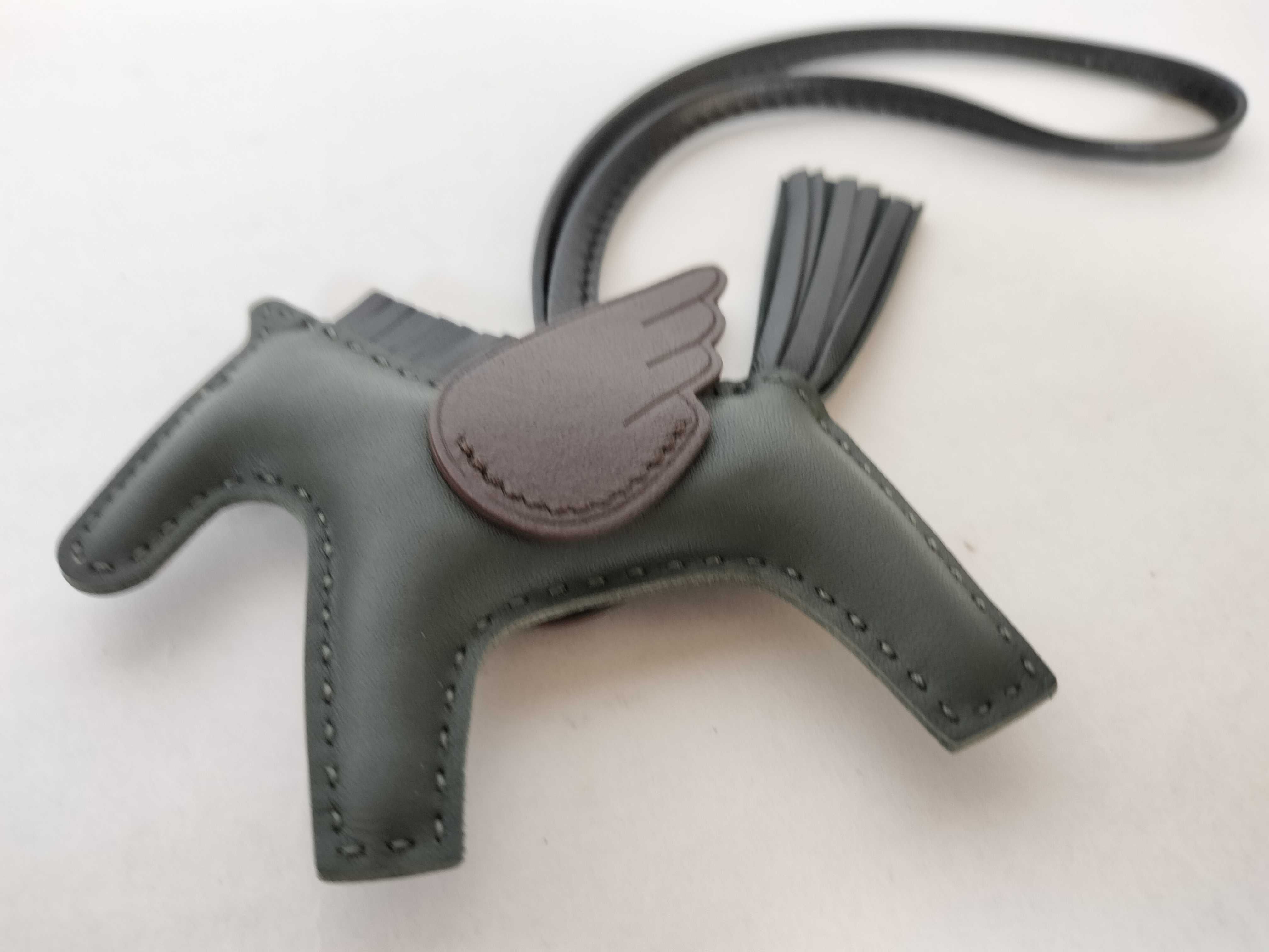 Pegasus PM G stamp charm — view 4