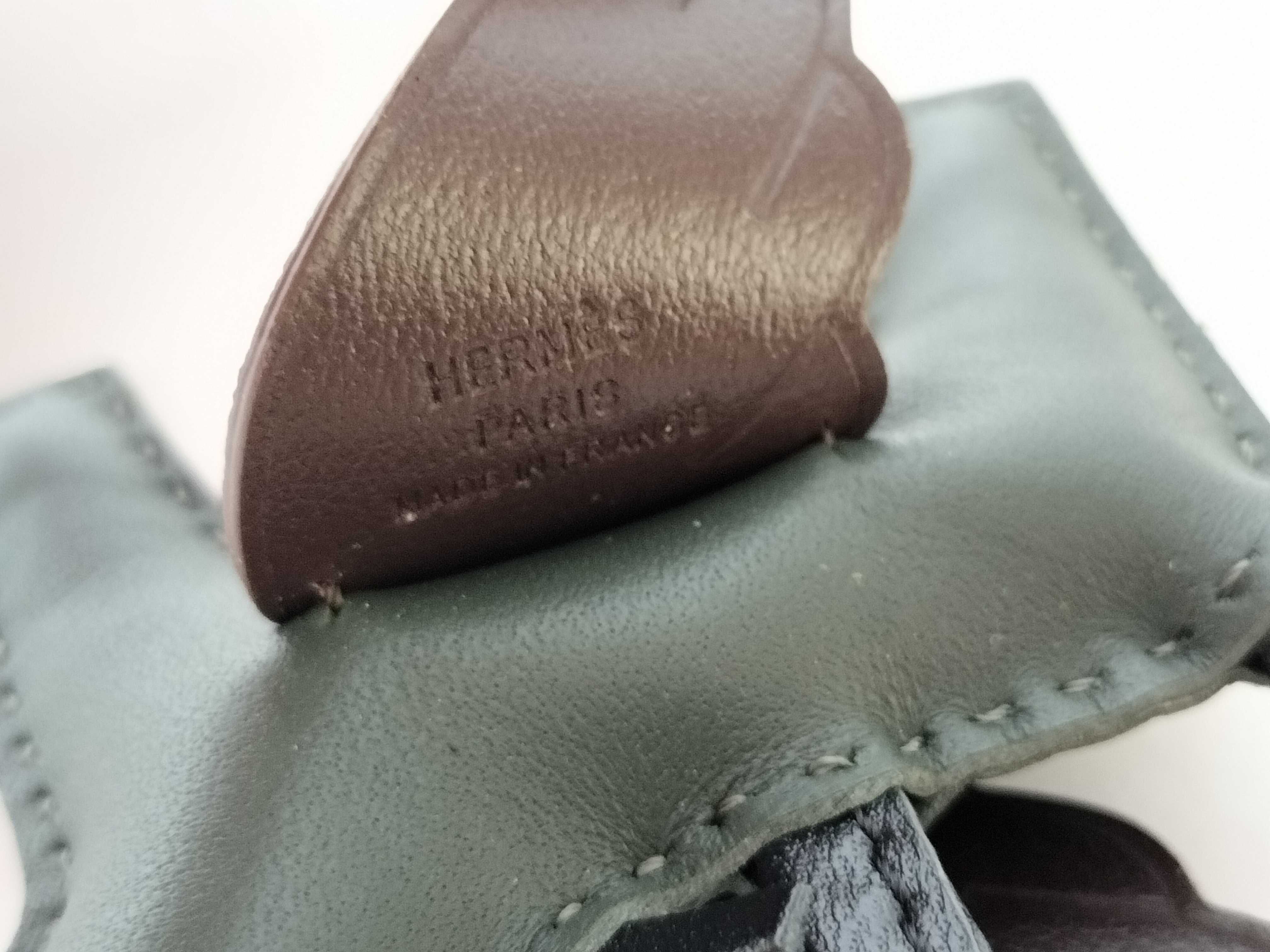 Pegasus PM G stamp charm — view 7