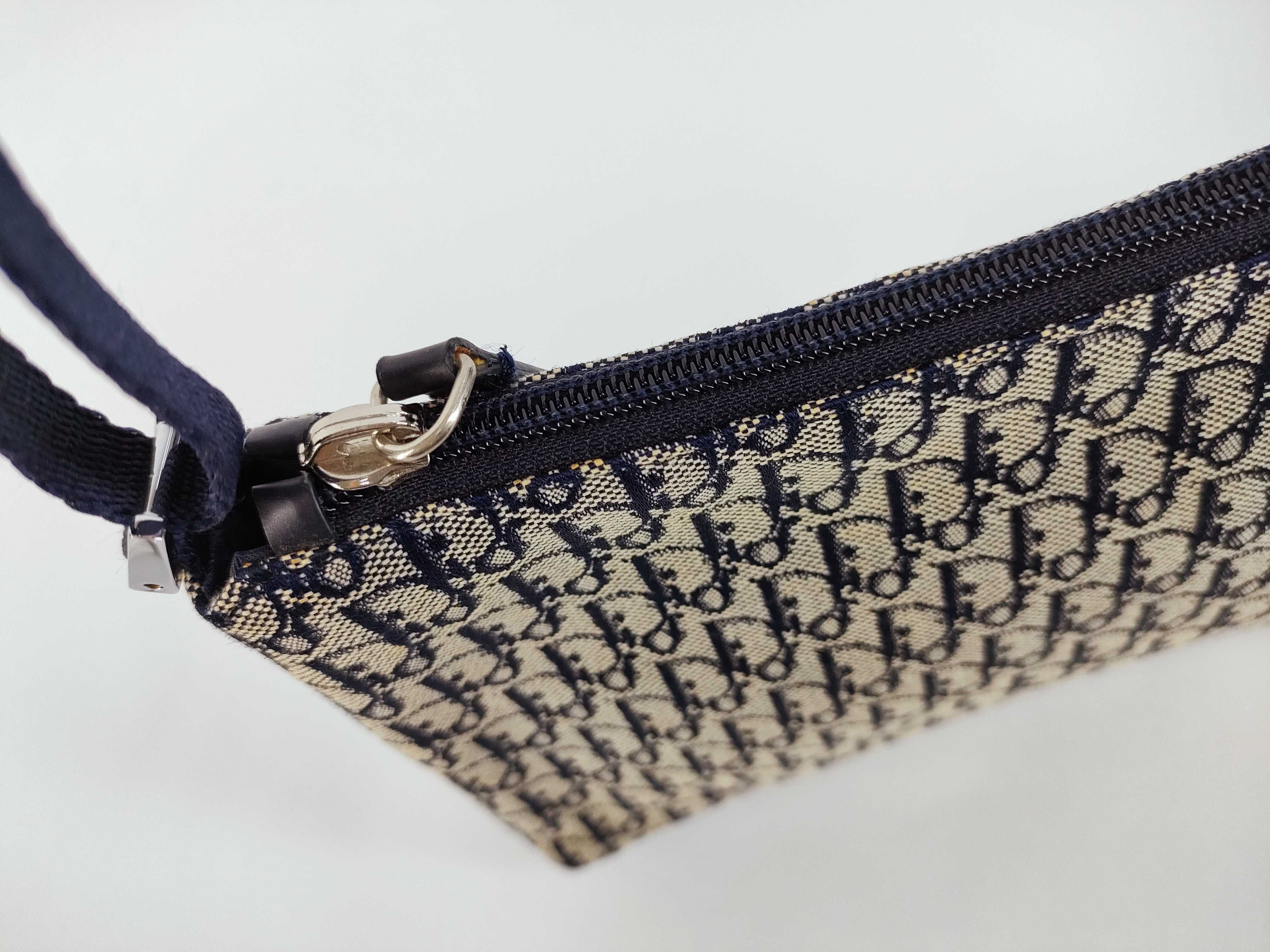 Trotter Shoulder Bag, Navy — view 8