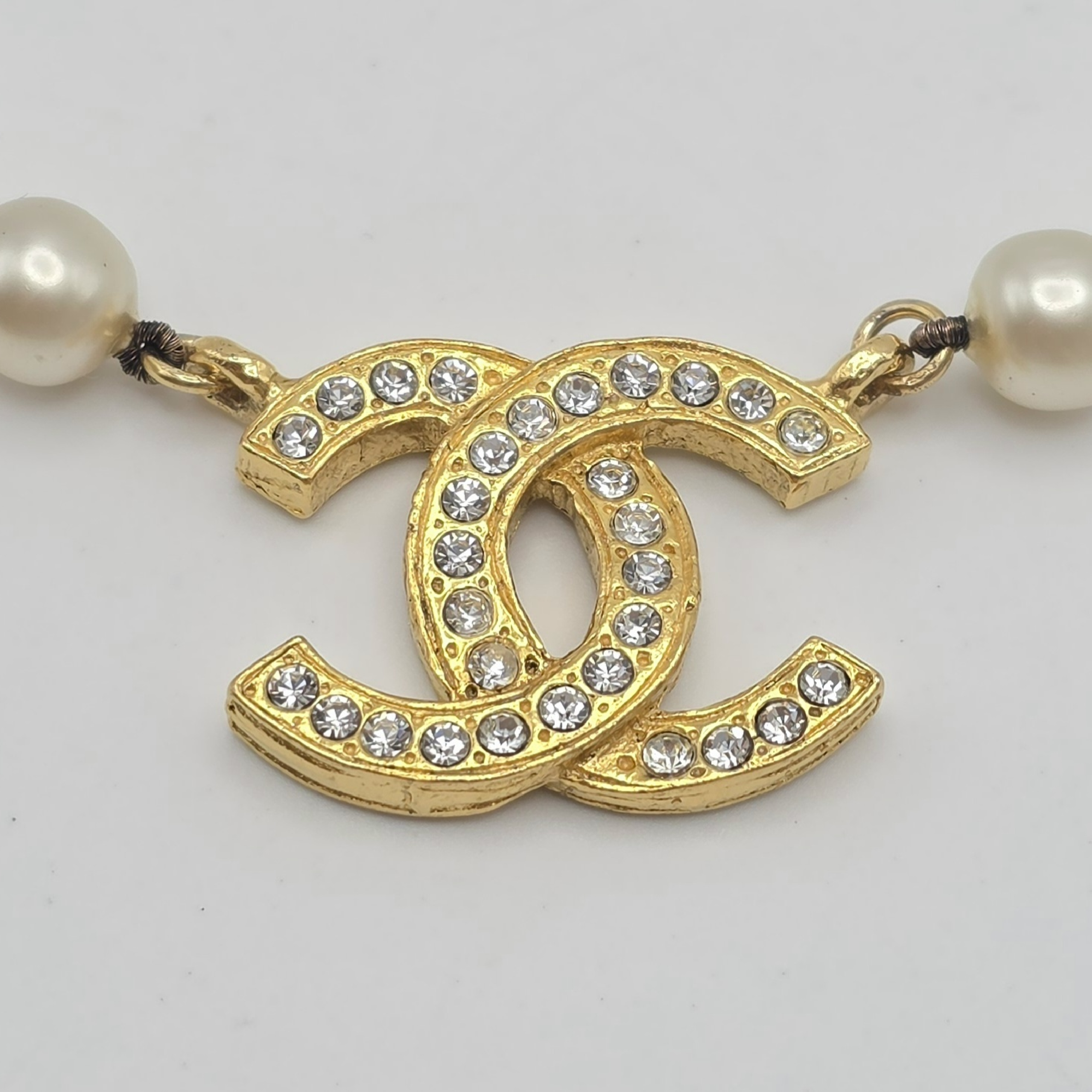 necklace — view 2