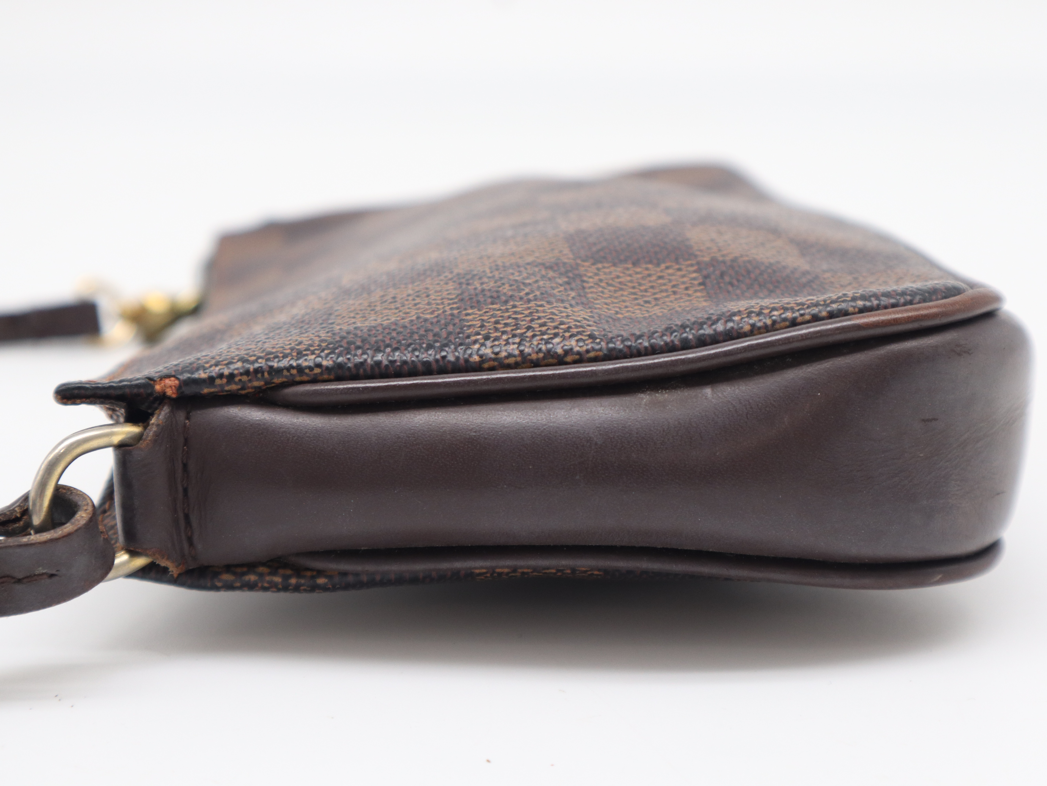 N51983 Damier Navona Pouch — view 3