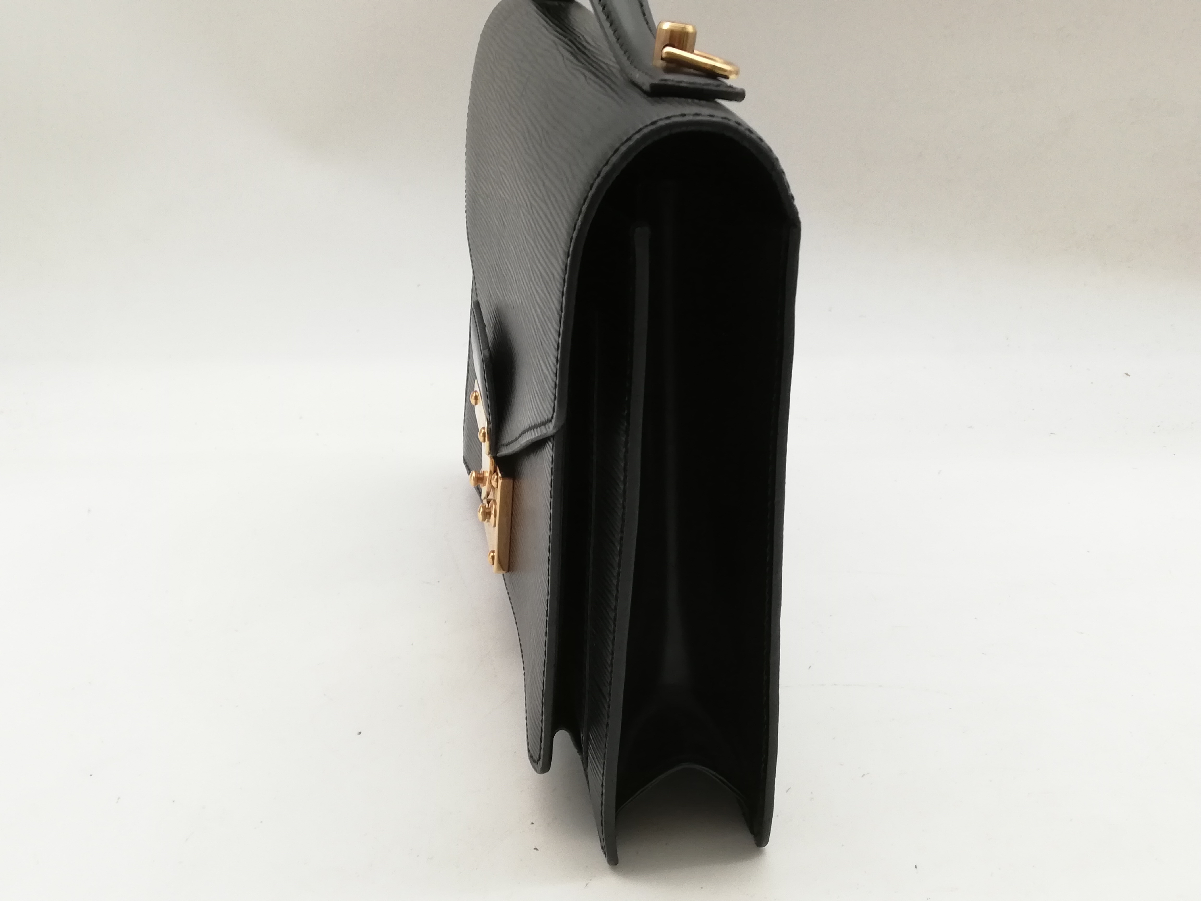 Epi Monceau M52122 Noir Shoulder Strap Handbag — view 3