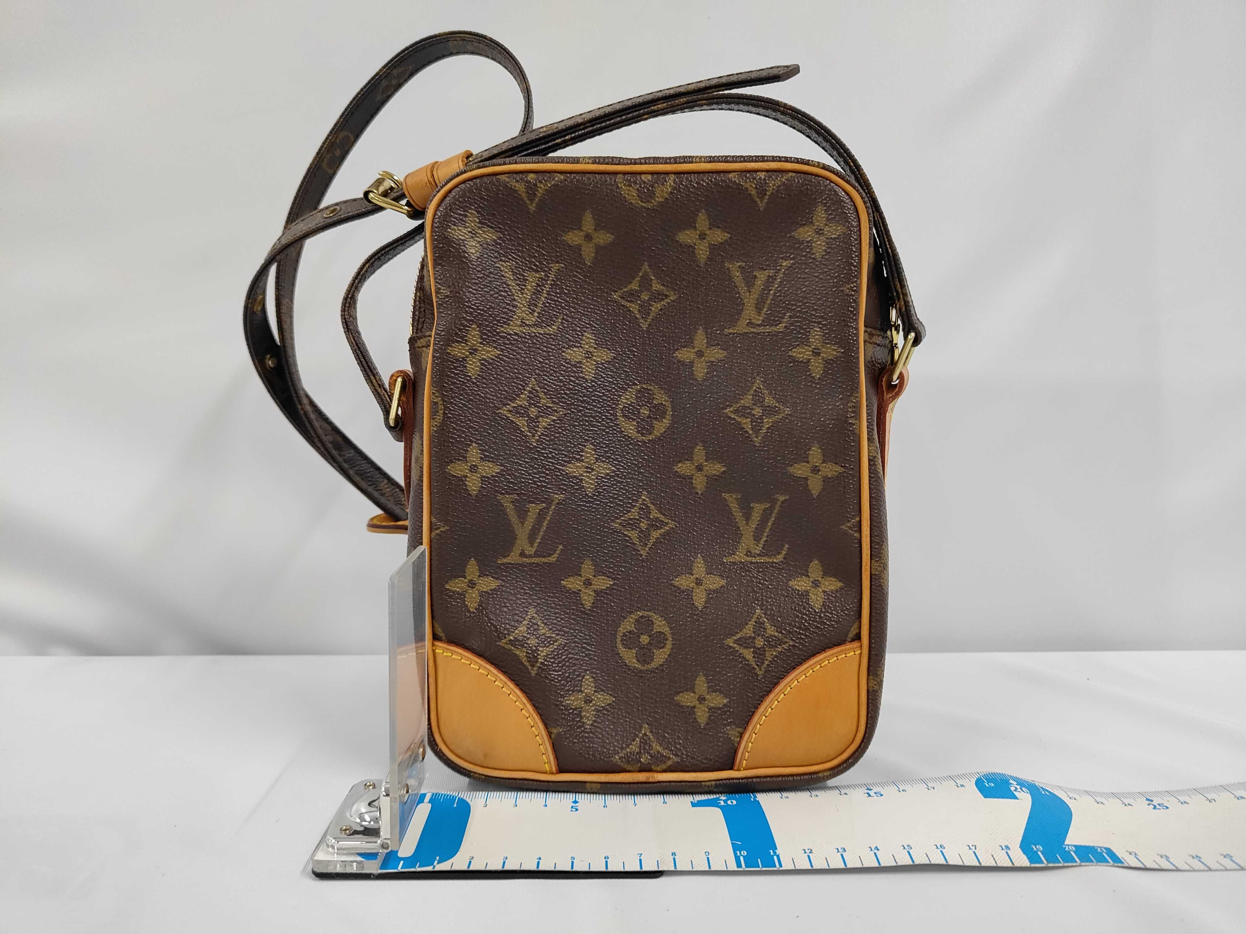 Shoulder Bag M45236 Amazon TH1000 Shoulder Bag — view 2
