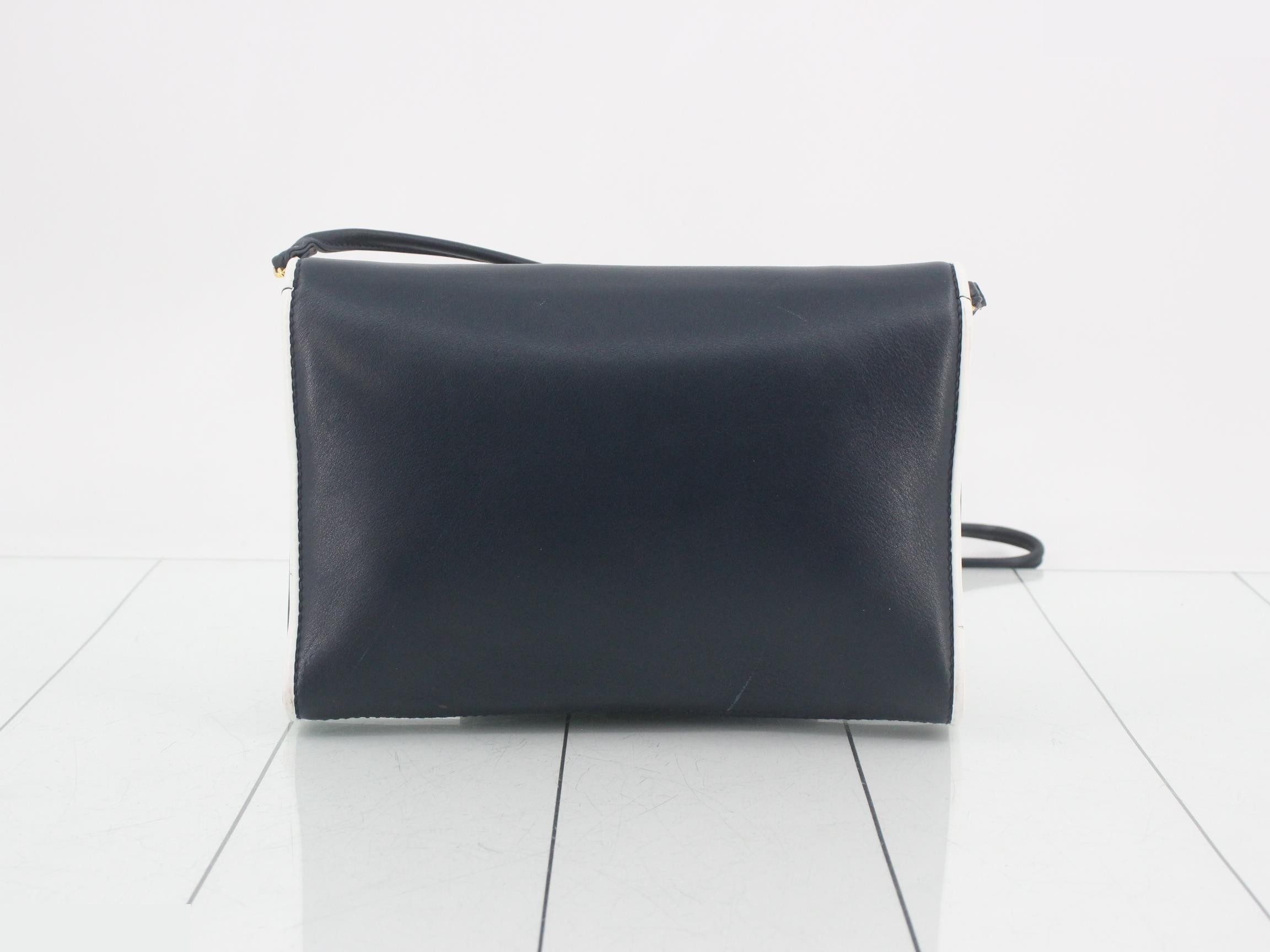 Shoulder bag M07 — view 2