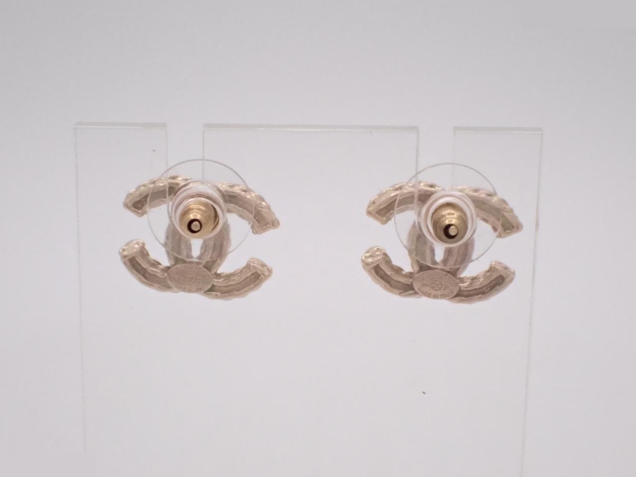 Earrings with Coco Mark logo — view 2
