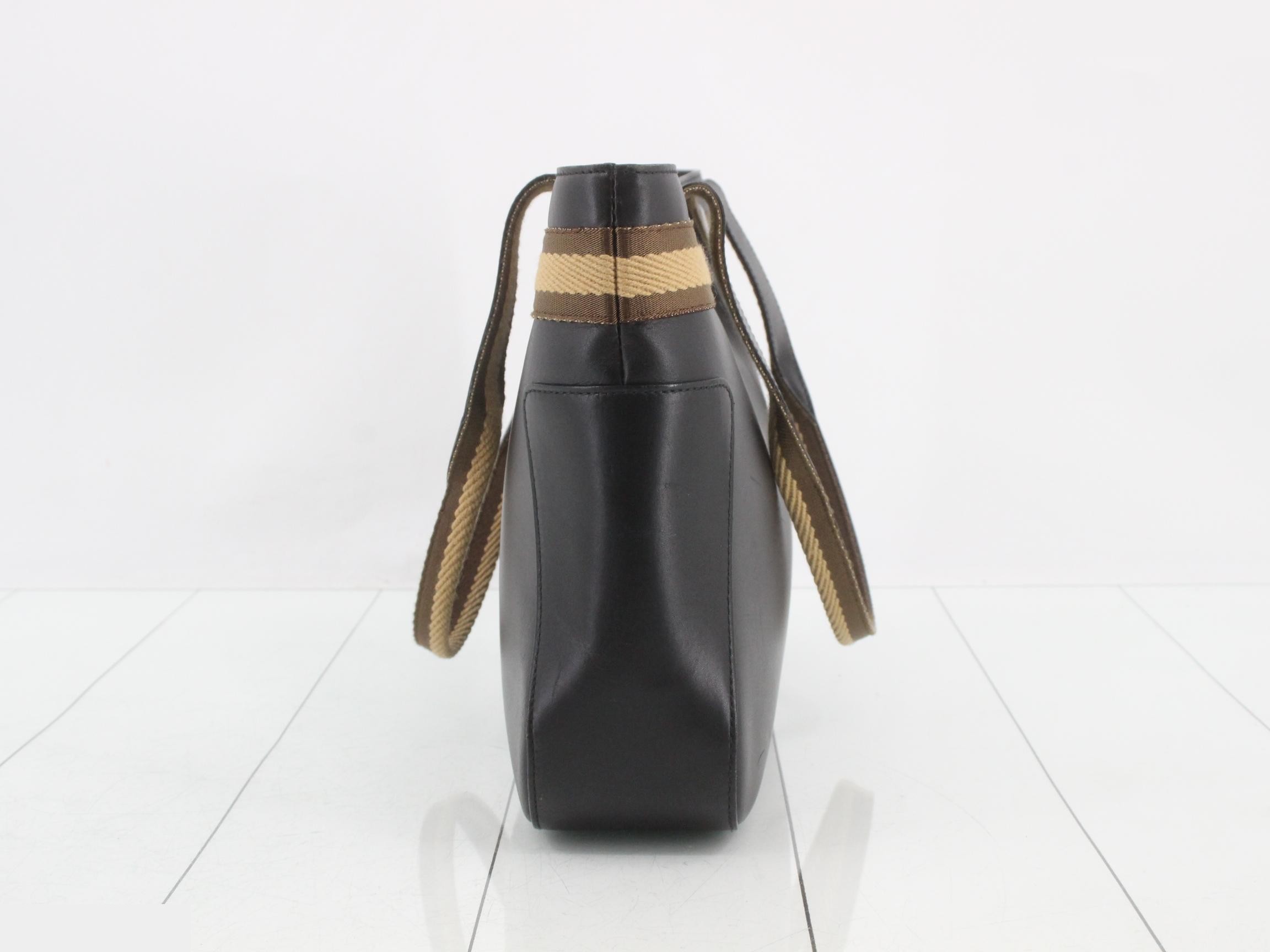 Shoulder bag — view 4