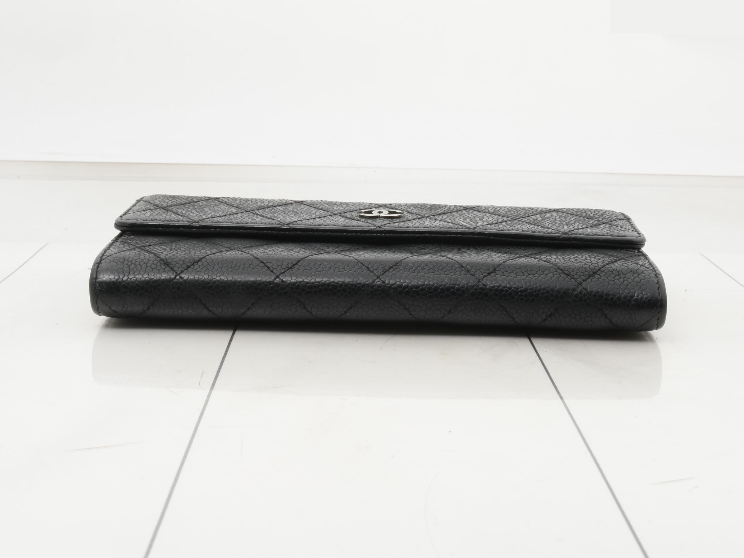 Matelassé Coco Mark Long Wallet — view 3