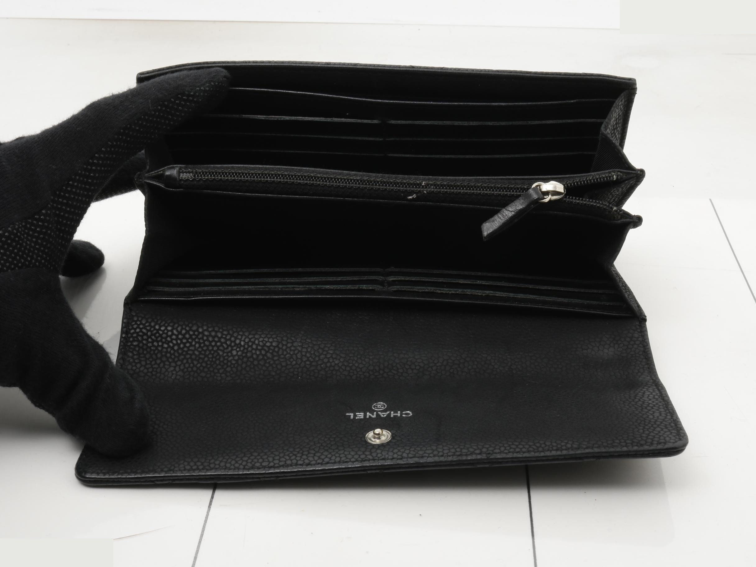 Matelassé Coco Mark Long Wallet — view 4