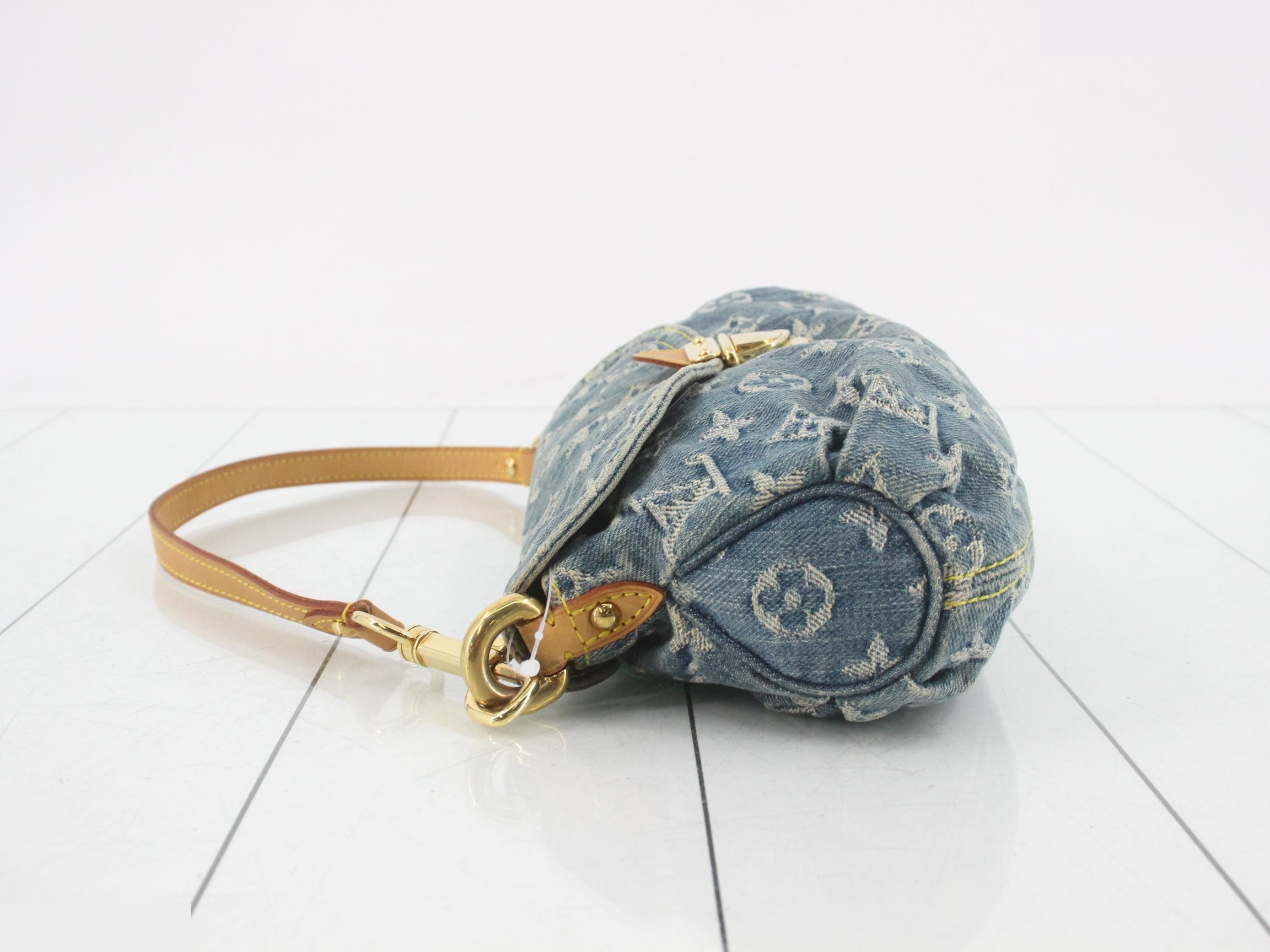 M95050 Monogram Denim Mini Pleaty Blue Shoulder Bag — view 4