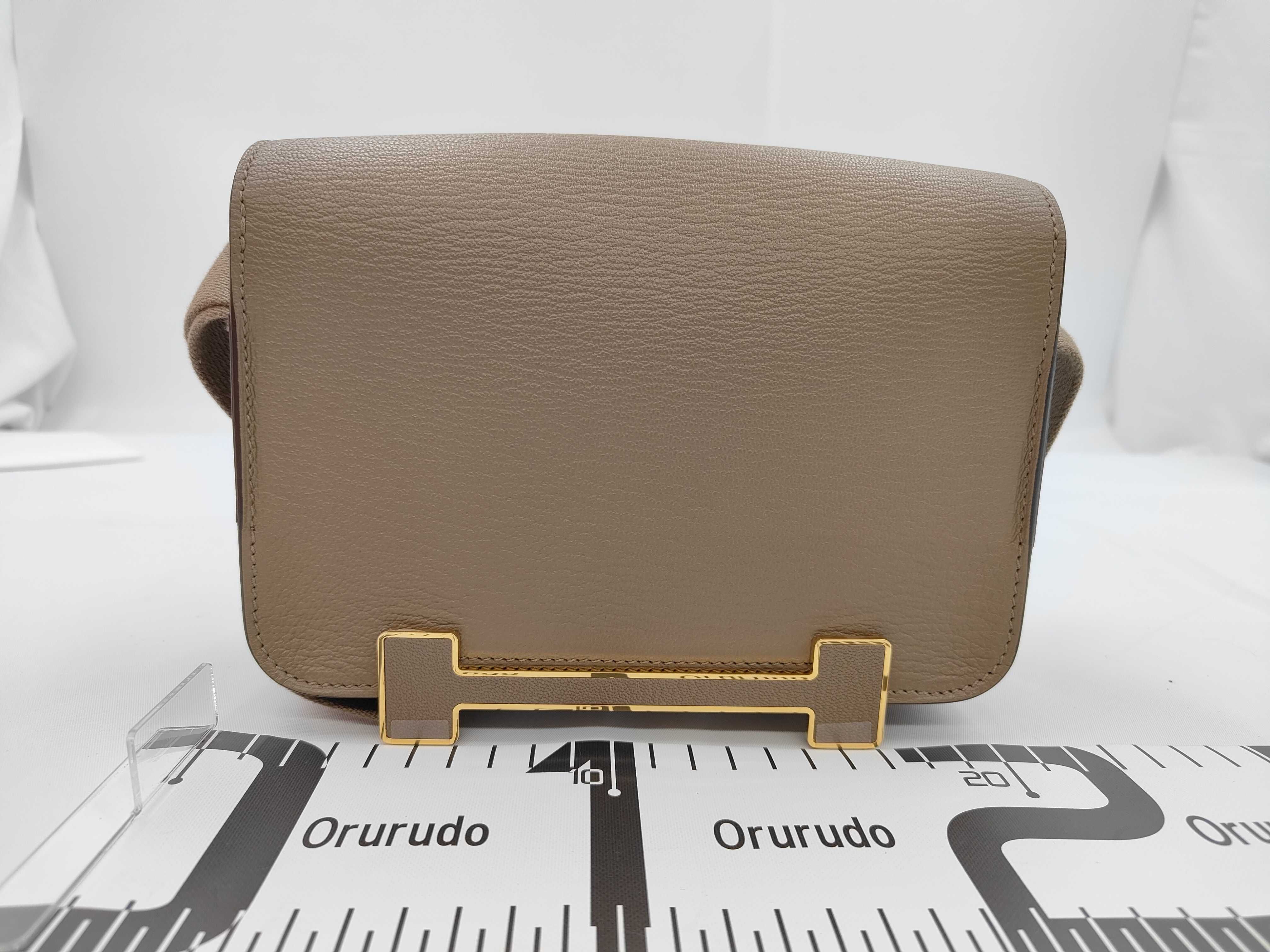 Geta Chevre Etoupe Gold Hardware U: 2022 Shoulder Bag — view 2