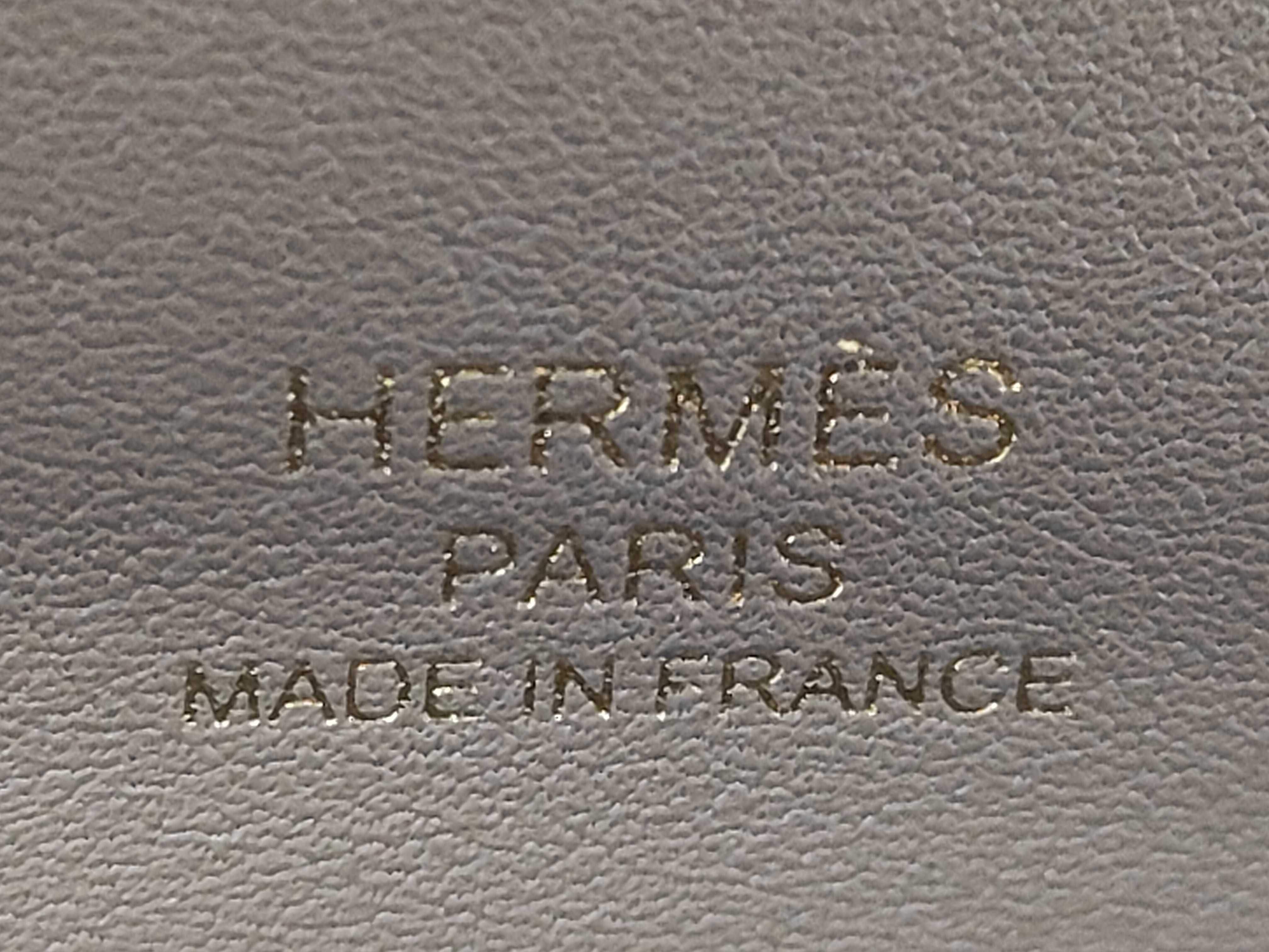 Geta Chevre Etoupe Gold Hardware U: 2022 Shoulder Bag — view 11