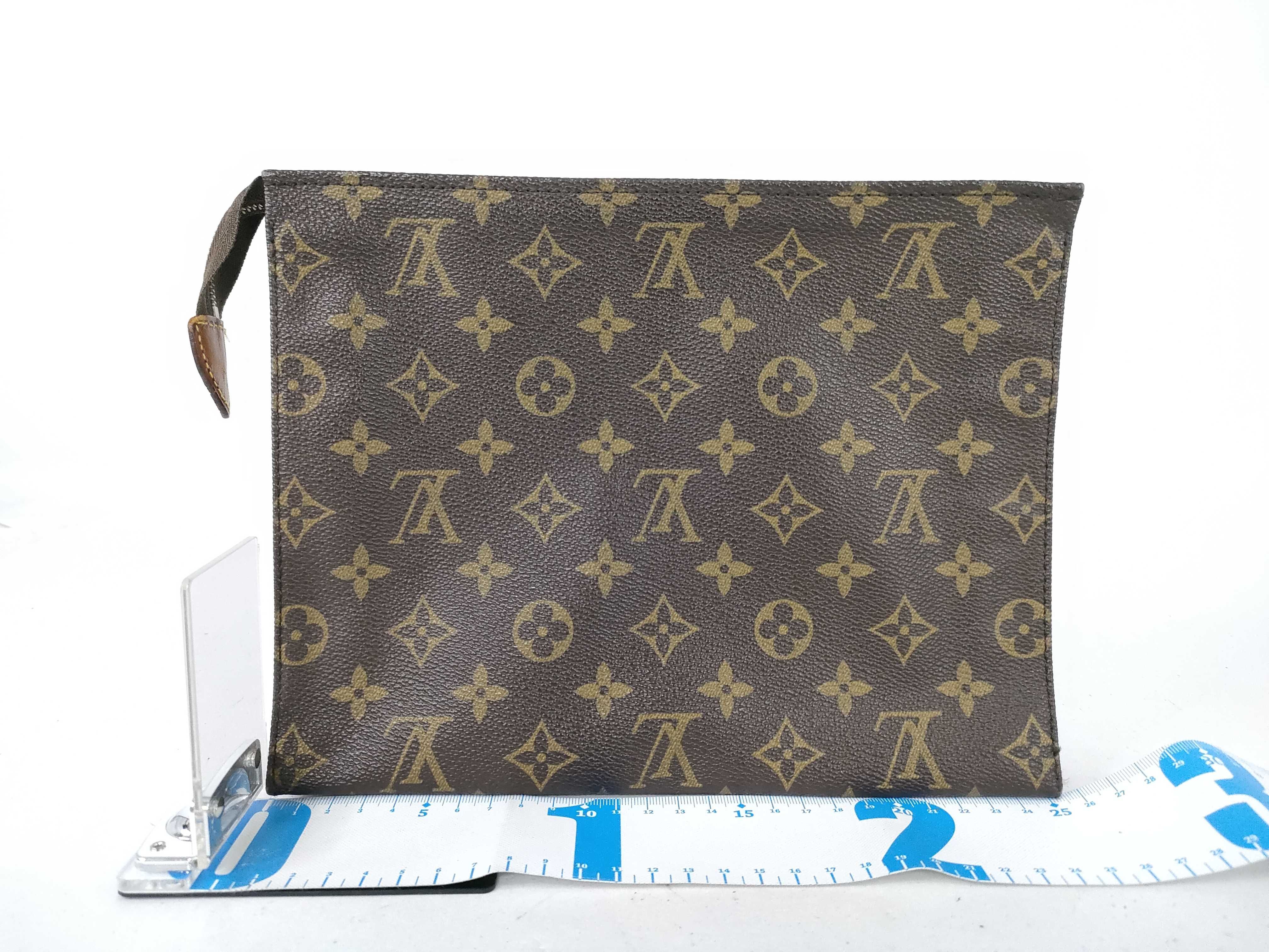 Monogram Pouch Toilette 26 M47542 — view 2