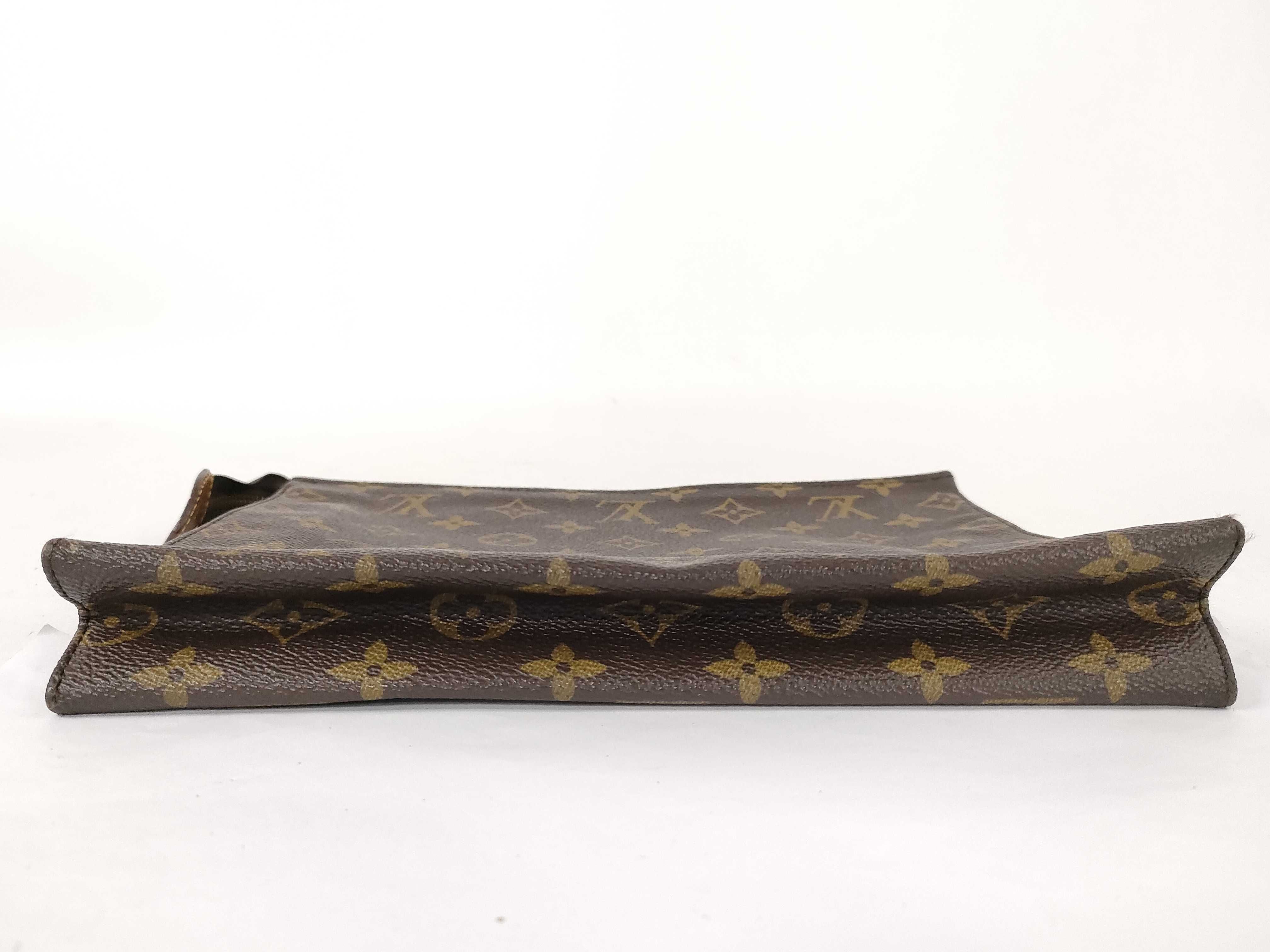 Monogram Pouch Toilette 26 M47542 — view 4