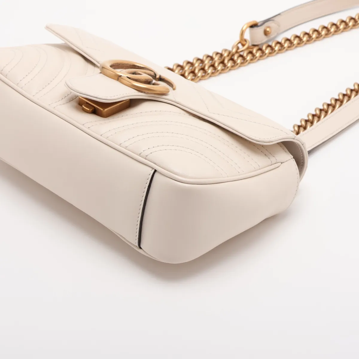 GG Marmont Leather Chain Shoulder Bag, White, 446744 — view 3