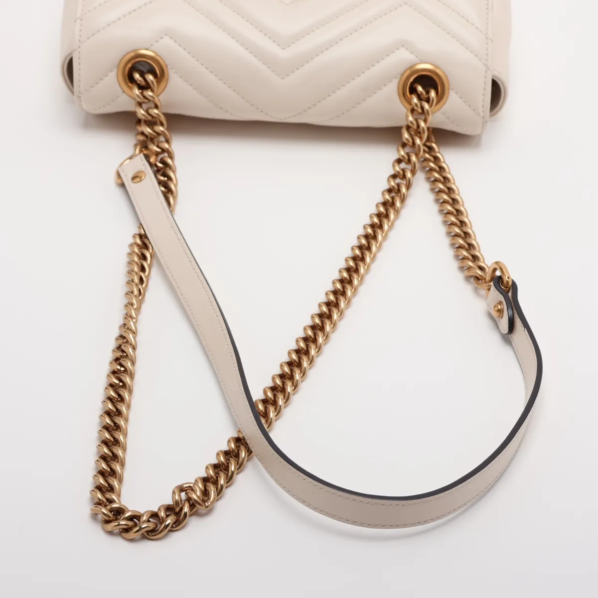 GG Marmont Leather Chain Shoulder Bag, White, 446744 — view 5