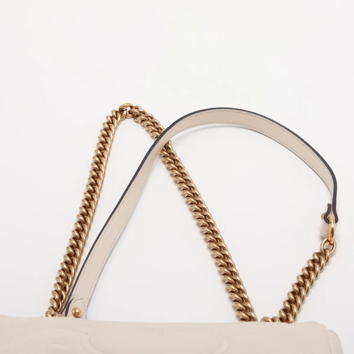 GG Marmont Leather Chain Shoulder Bag, White, 446744 — view 6