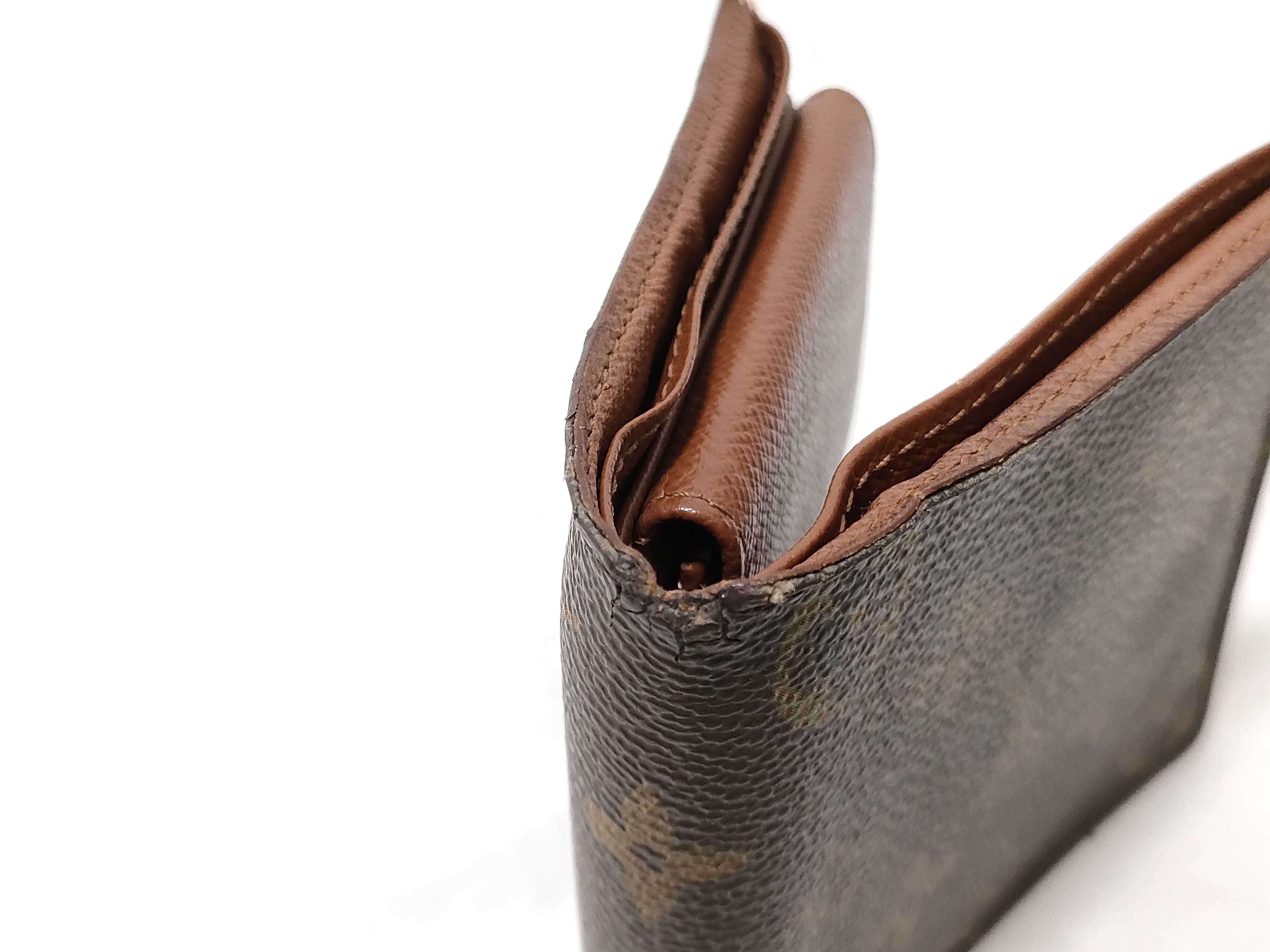 Monogram M61675 Portefeuille Marco Wallet with Large Curved Edge — view 13