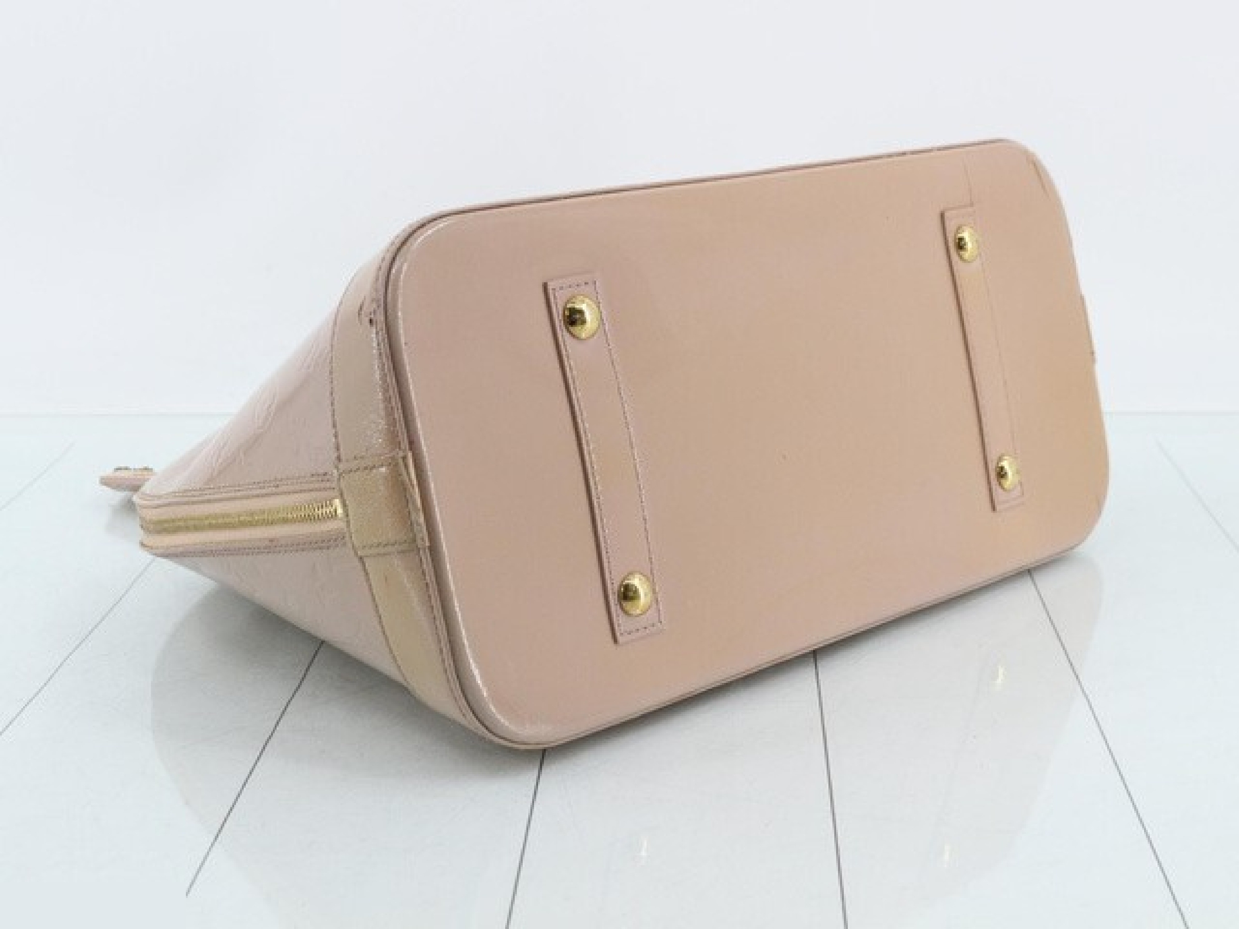 Vernis Alma GM handbag — view 3