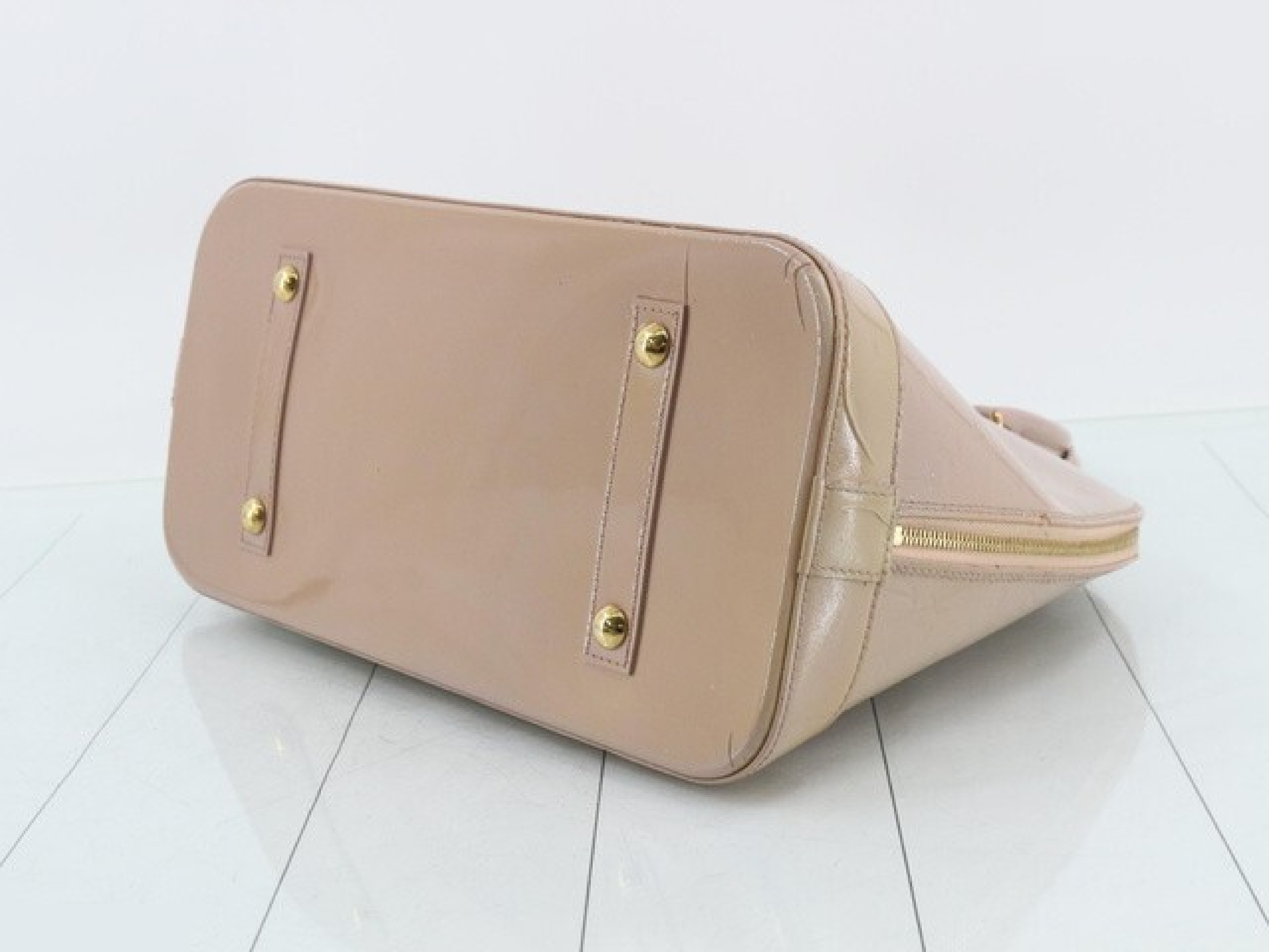 Vernis Alma GM handbag — view 4
