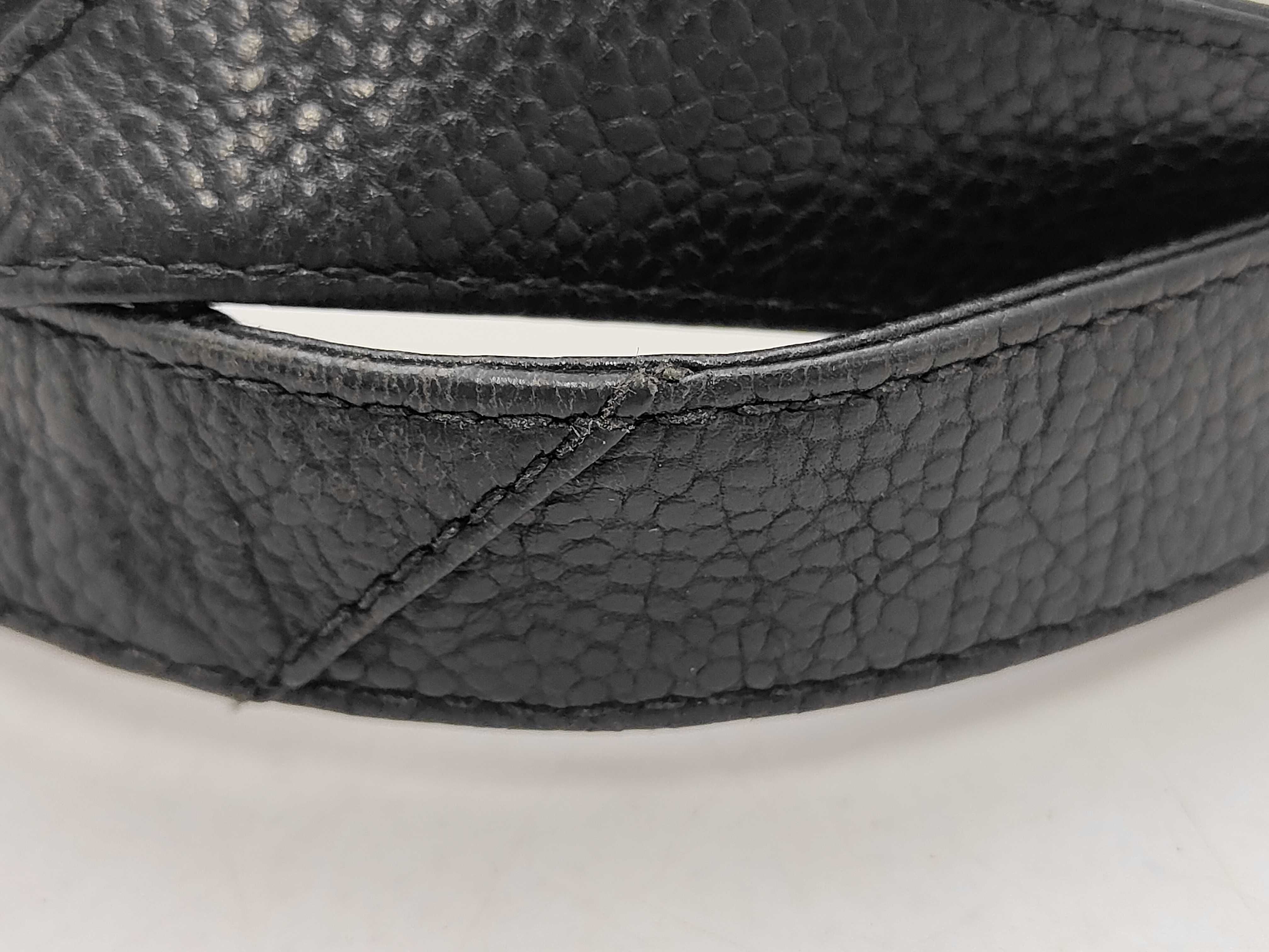 Caviar Skin Logo Black Tote Bag (Series 4) — view 4