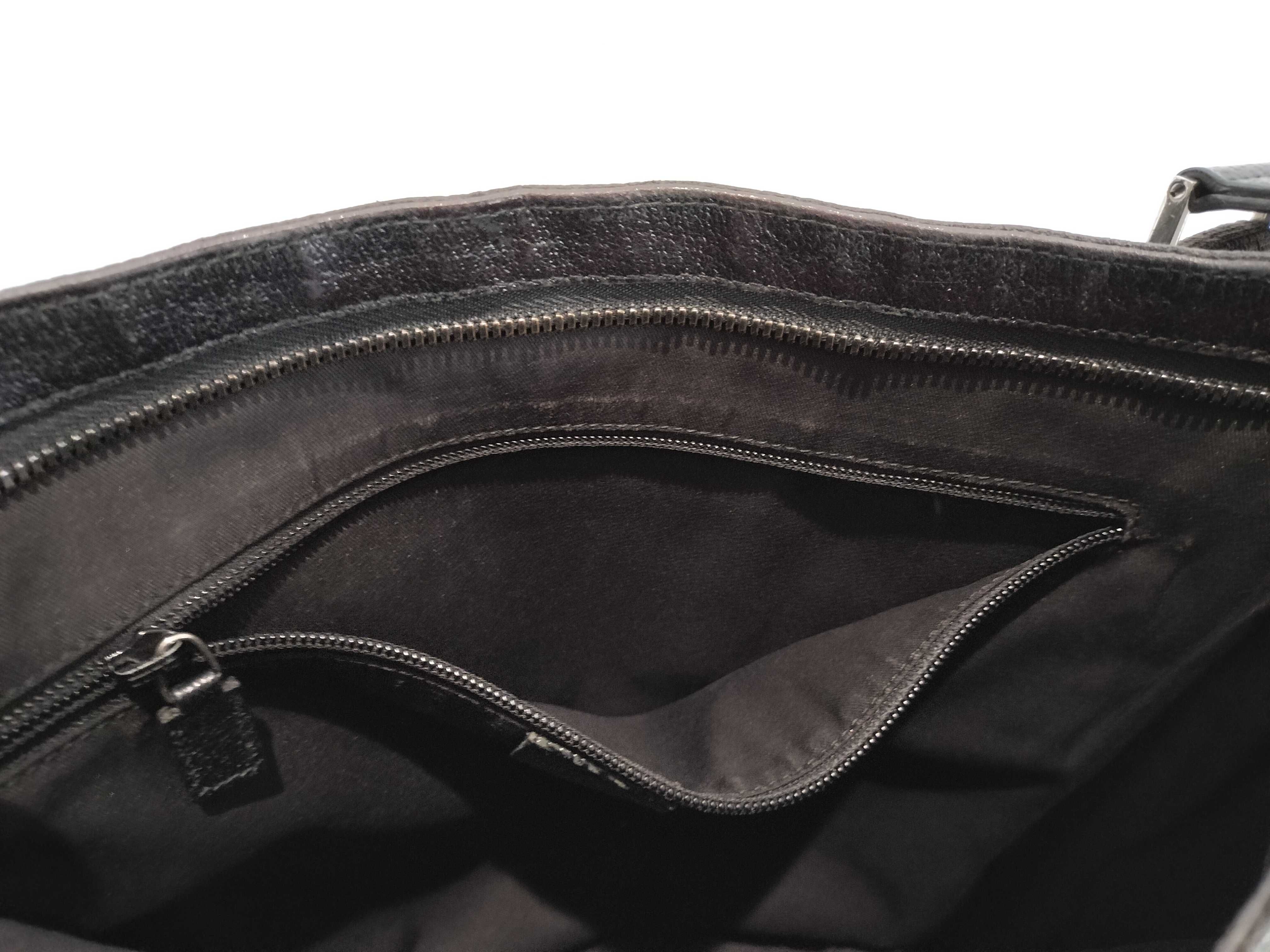 GG Canvas 122791 Shoulder Bag — view 11