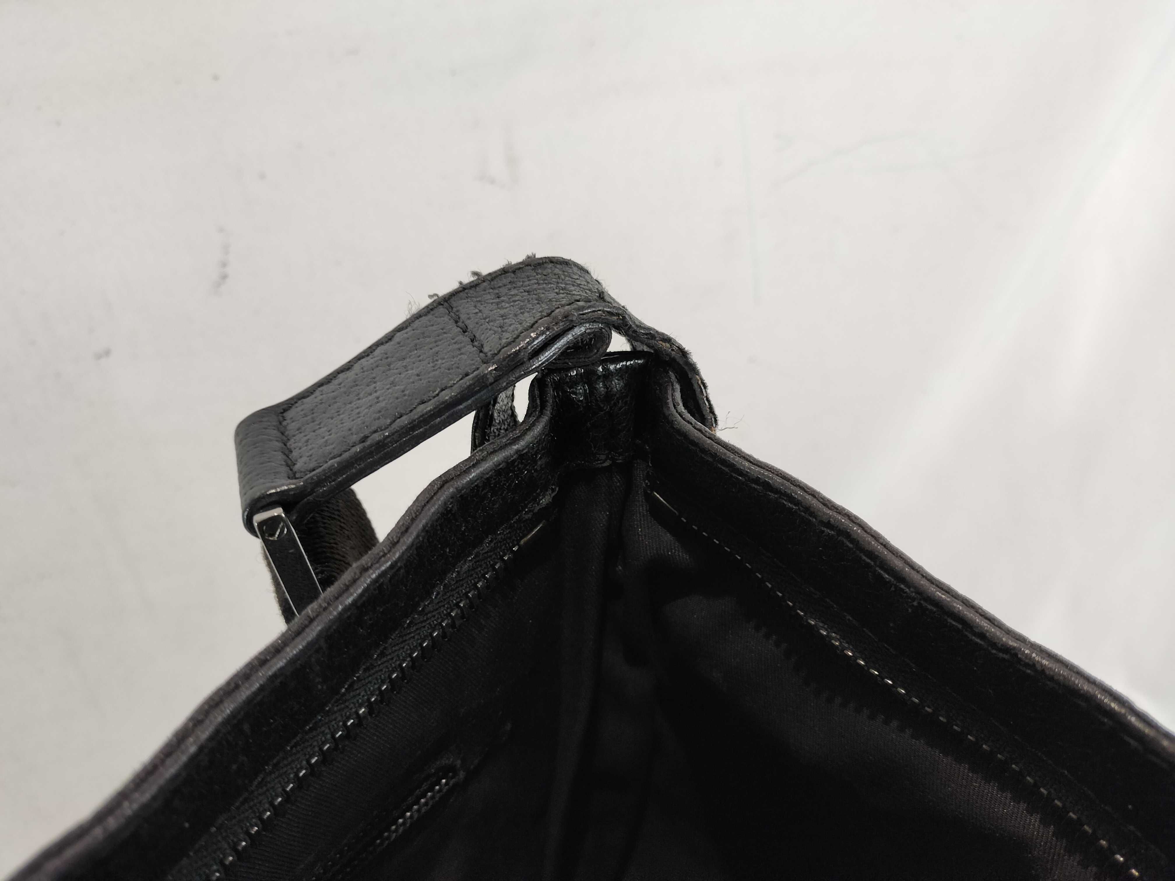 GG Canvas 122791 Shoulder Bag — view 13