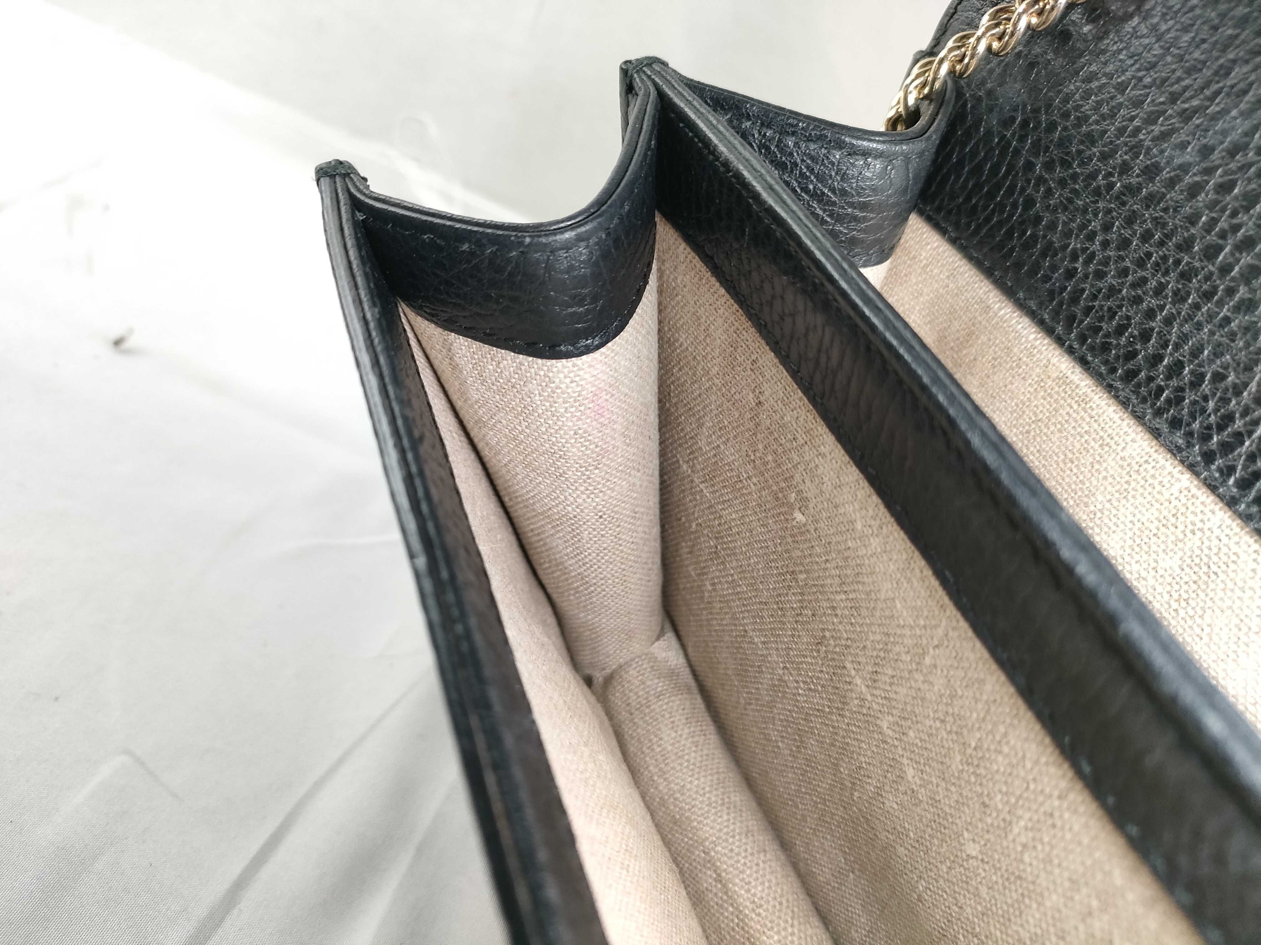 Interlocking Chain Shoulder Bag — view 10