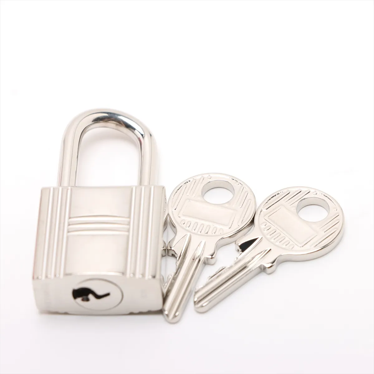 Picotan Lock 22 MM Taurillon Maurice Rose Shocking Silver Hardware U:2022 — view 9