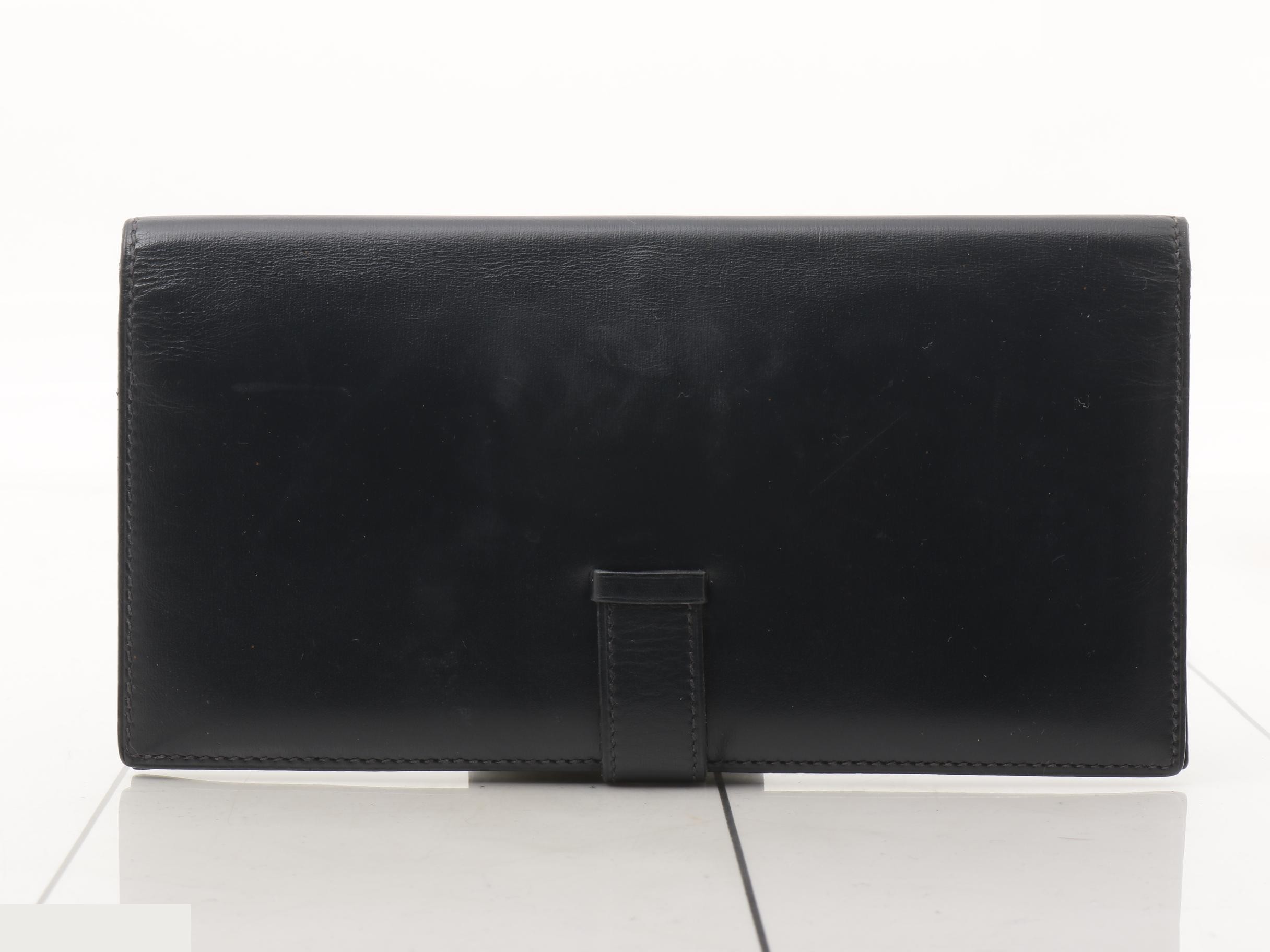 Box, Navy, Classic, Old Hardware — view 2