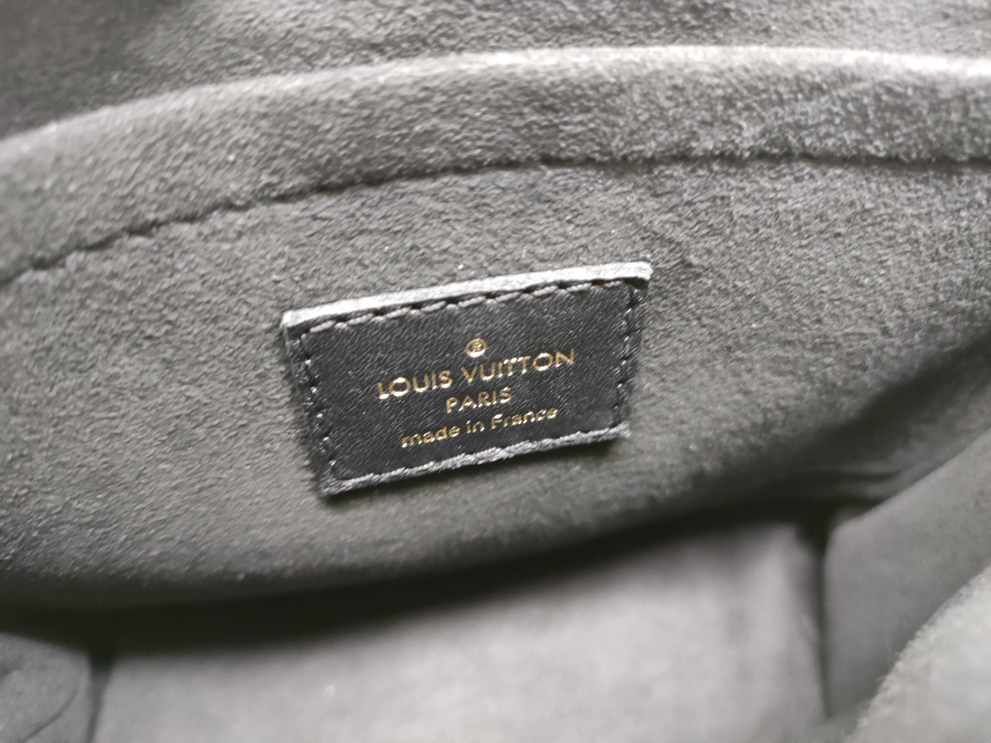 Monogram Louis Vuitton Black Lock Bag M44141 Handbag — view 12